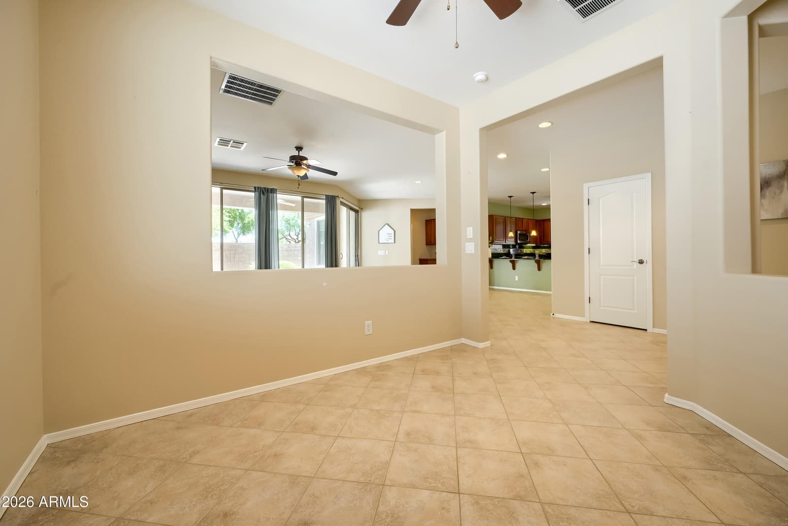 5467 S ALMOND Drive, Gilbert, AZ 85298 — photo 6 of 28
