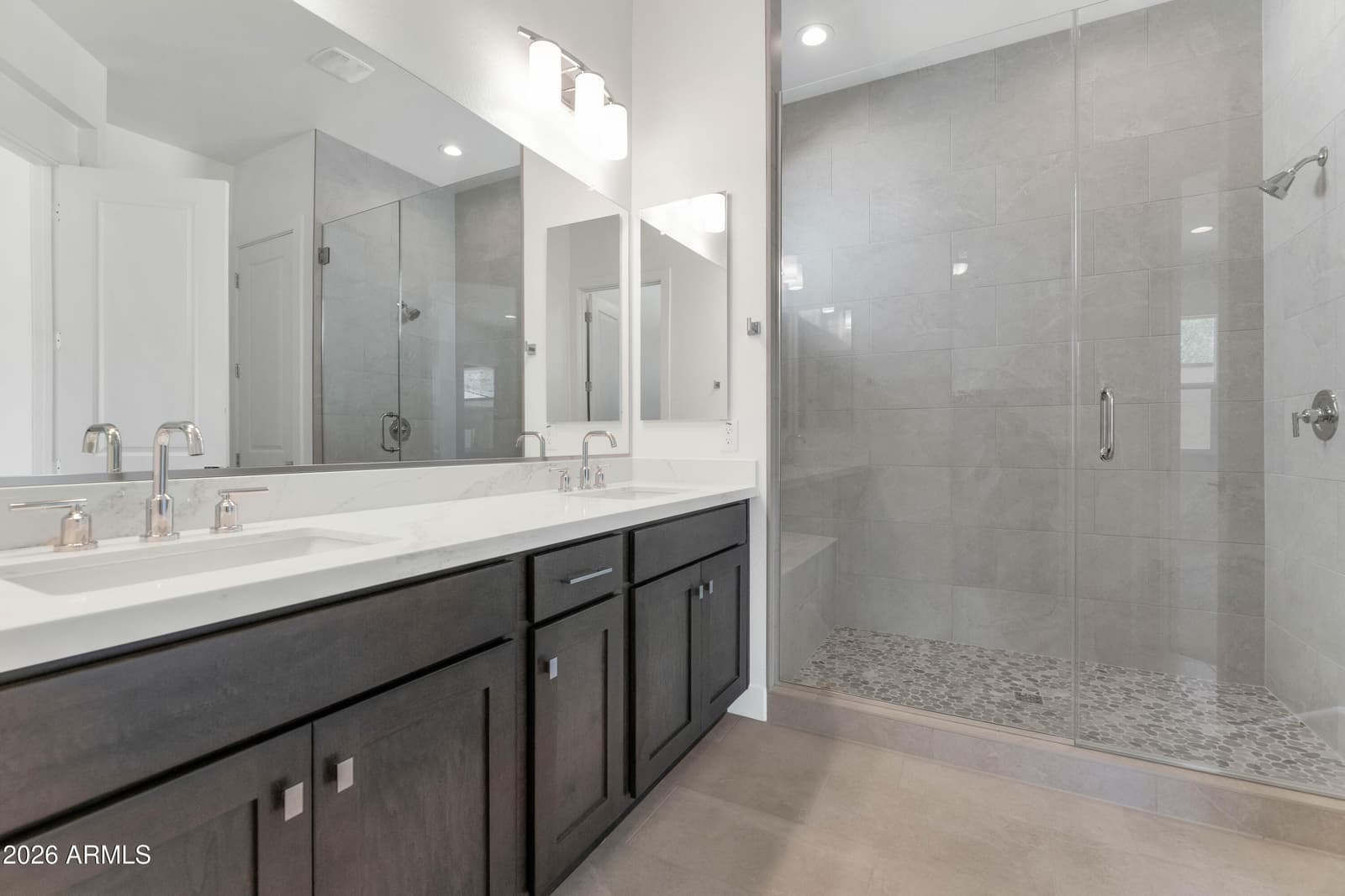 3727 E FAWN Drive, Phoenix, AZ 85042 — photo 12 of 21