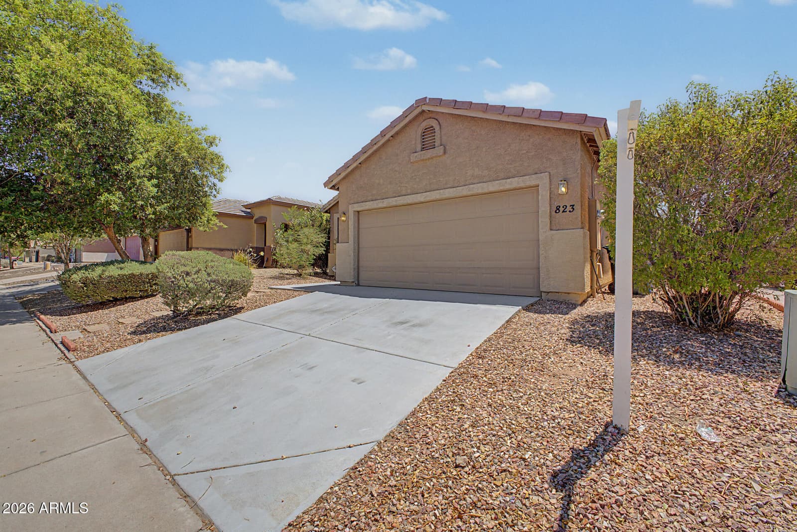 823 W LYDIA Lane, Phoenix, AZ 85041 — photo 2 of 27