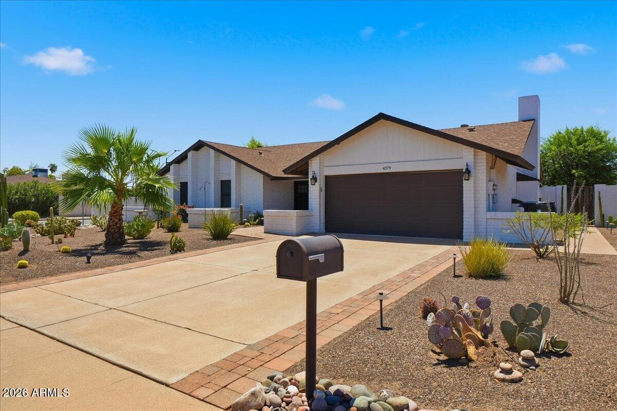4379 E LUDLOW Drive, Phoenix, AZ 85032 — photo 1 of 27