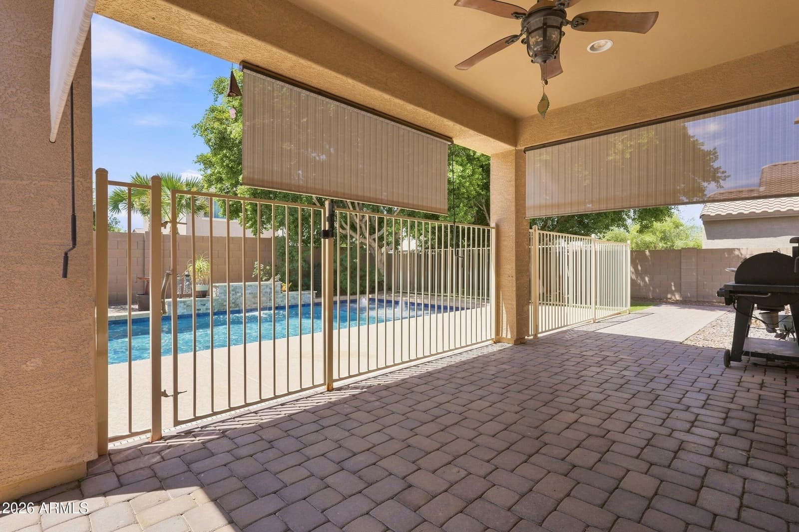 2905 E MEADOWVIEW Drive, Gilbert, AZ 85298 — photo 39 of 49
