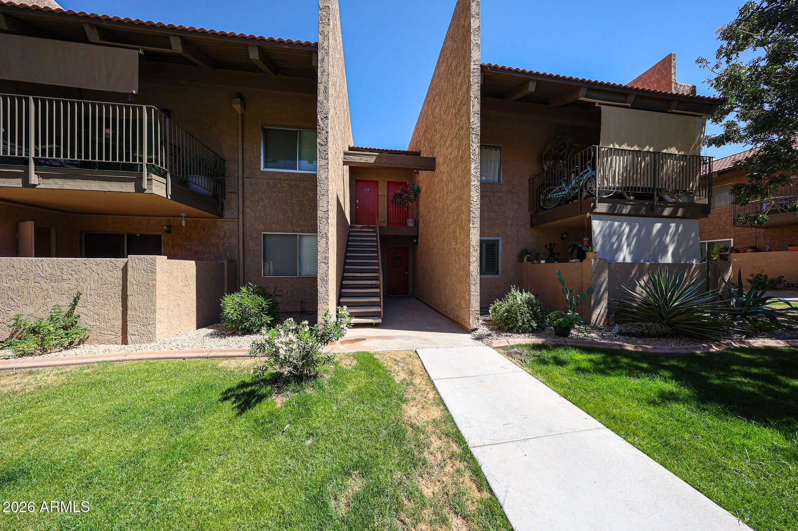 5525 E Thomas Road I3, Phoenix, AZ 85018 — photo 2 of 28