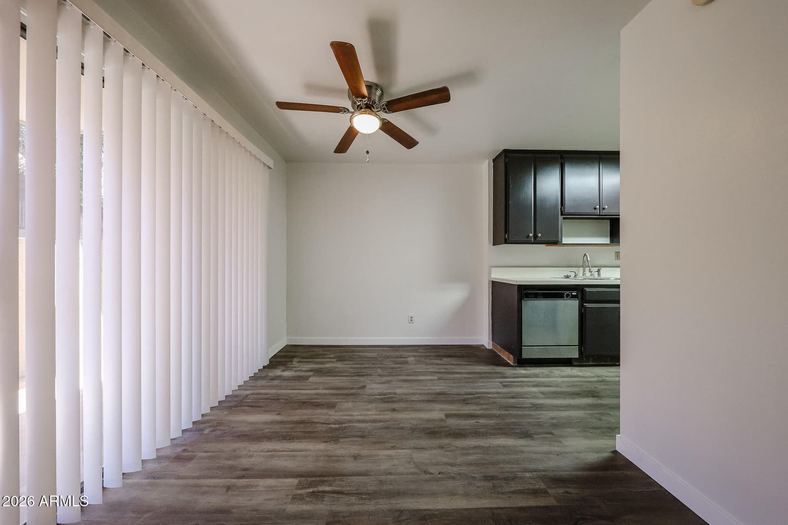 5525 E Thomas Road I3, Phoenix, AZ 85018 — photo 6 of 28