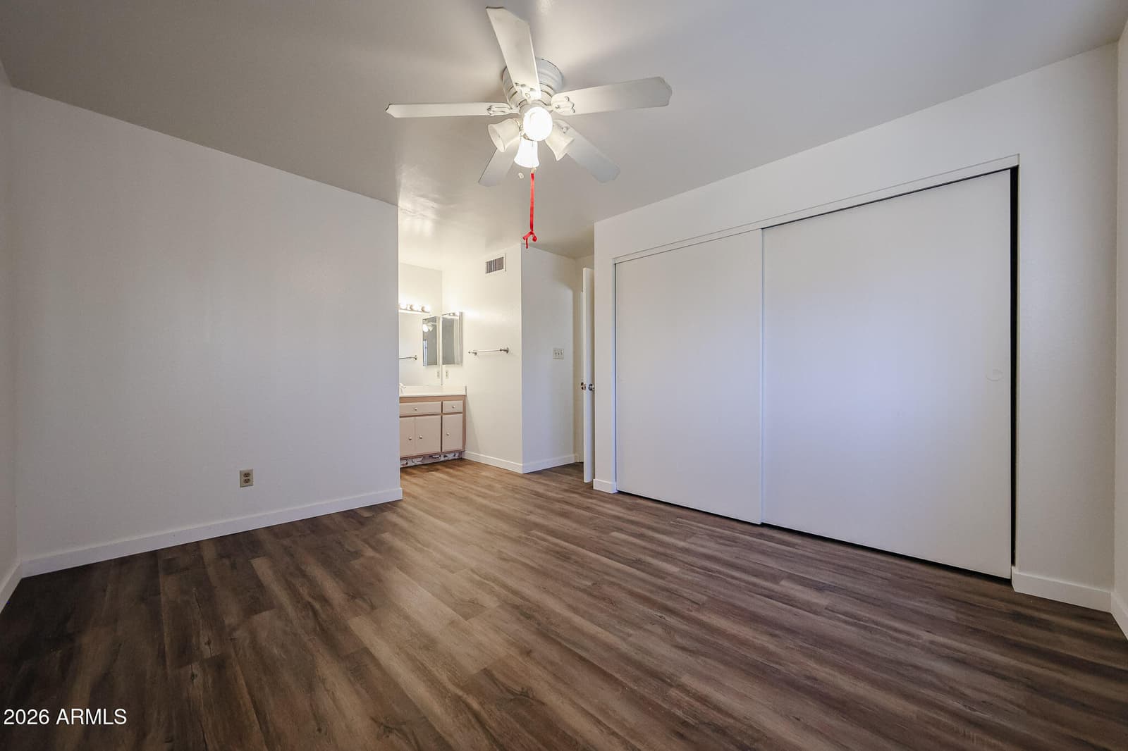 5525 E Thomas Road I3, Phoenix, AZ 85018 — photo 13 of 28