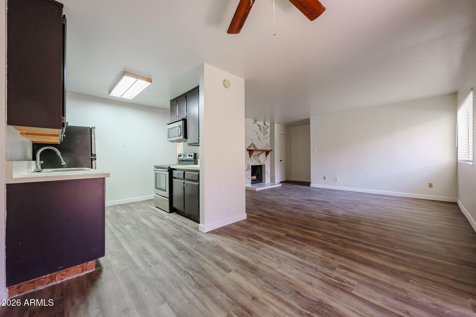 5525 E Thomas Road I3, Phoenix, AZ 85018 — photo 3 of 28