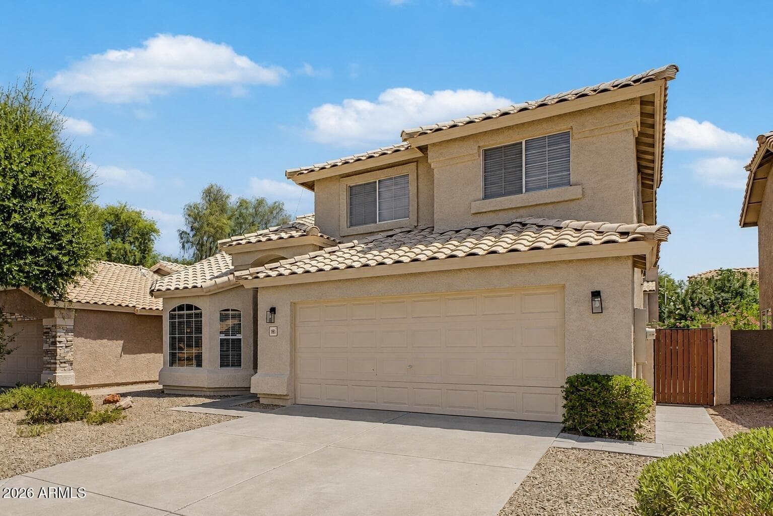 1161 W MYRNA Lane, Tempe, AZ 85284 — photo 4 of 41