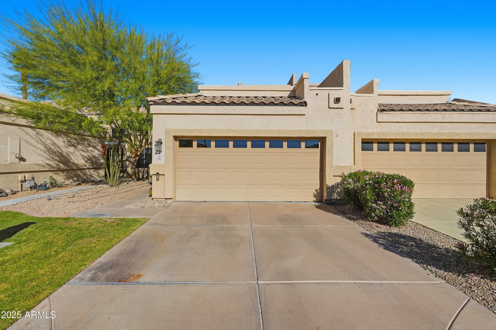 9034 W Port Royale Lane, Peoria, AZ 85381 — photo 2 of 51