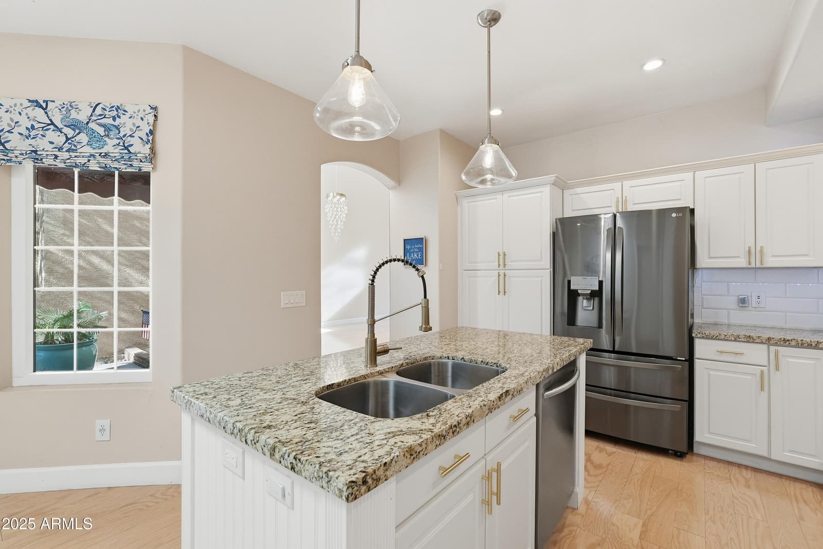 9034 W Port Royale Lane, Peoria, AZ 85381 — photo 8 of 51