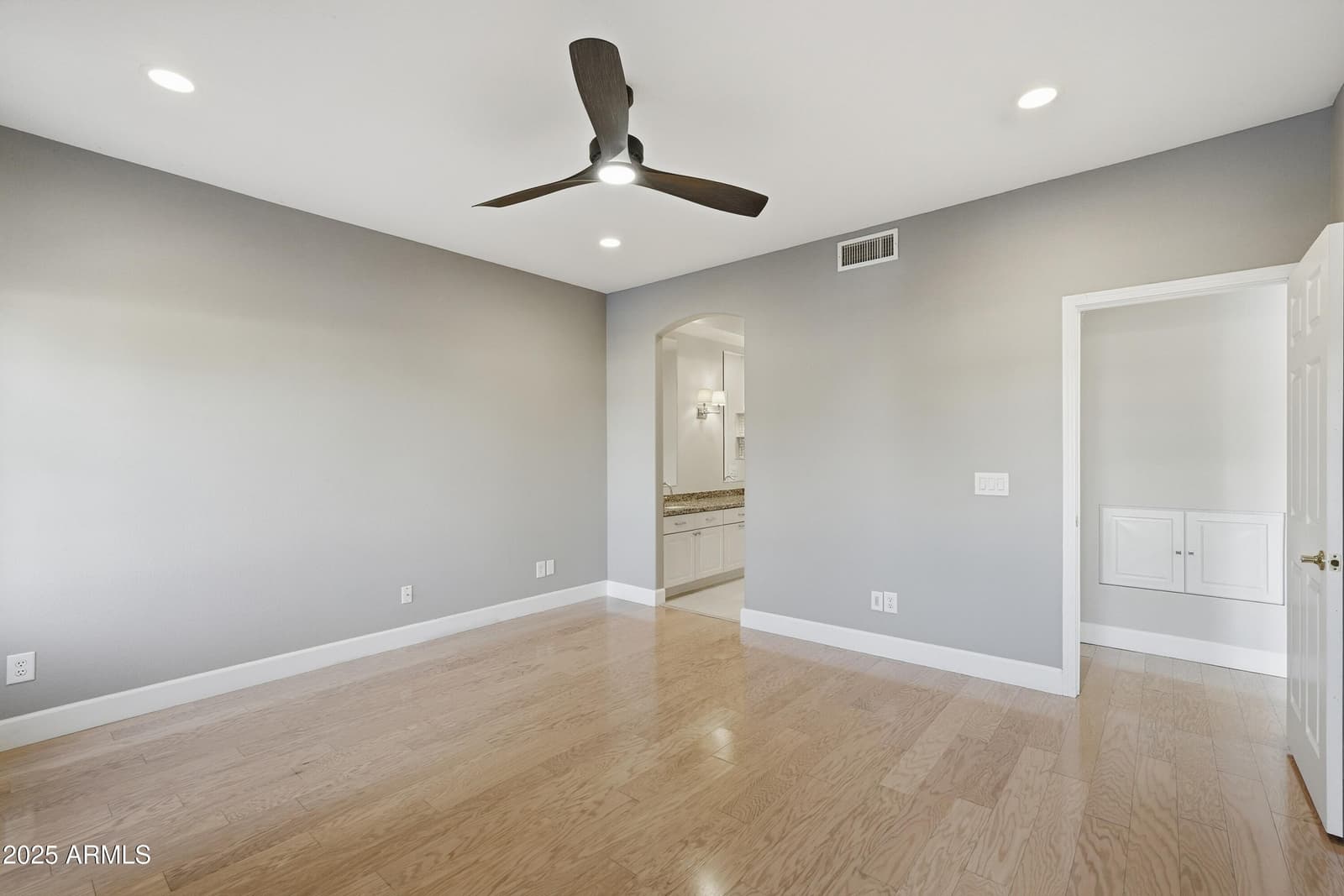 9034 W Port Royale Lane, Peoria, AZ 85381 — photo 23 of 51
