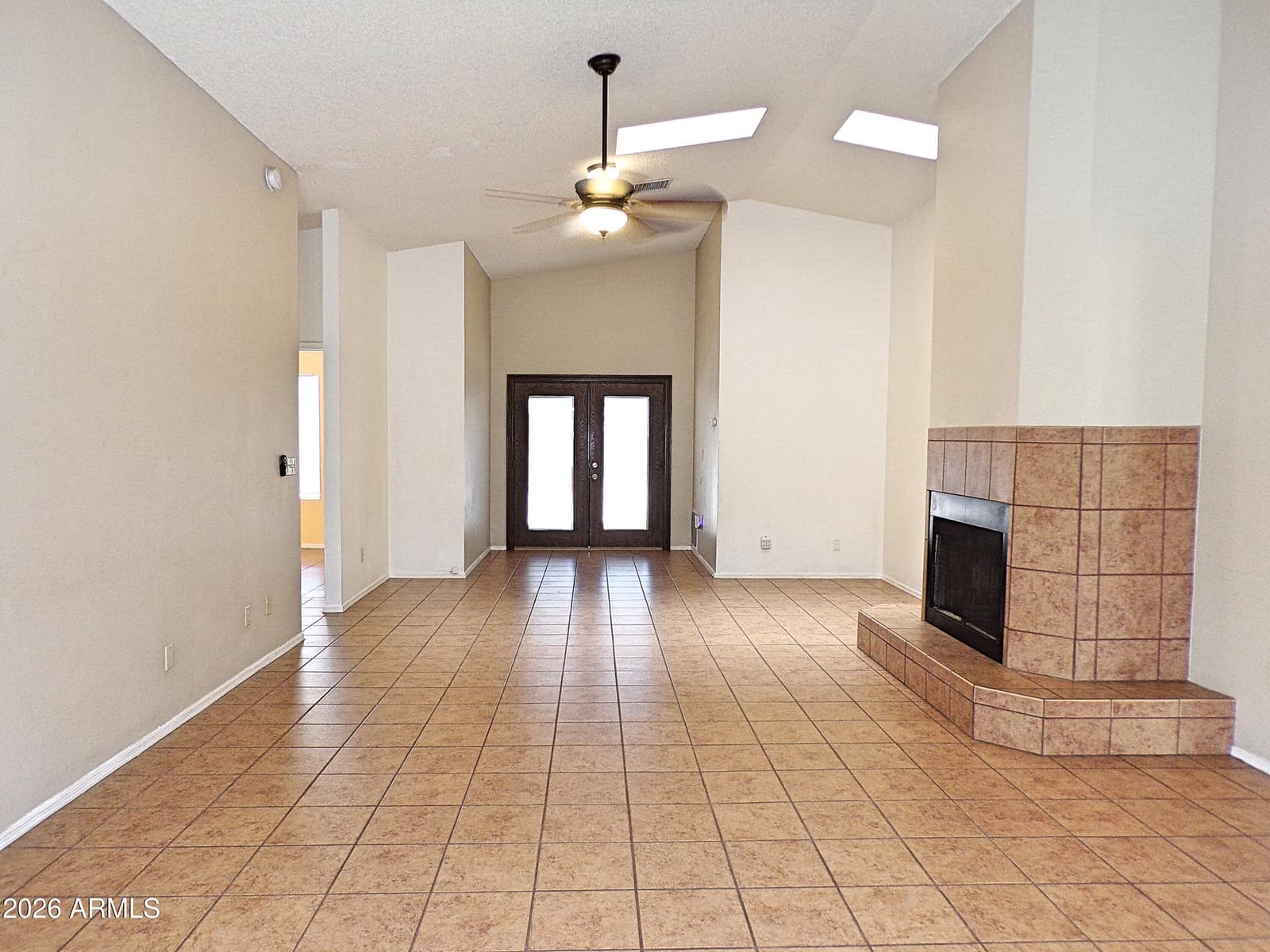 4441 S PUEBLO Avenue, Sierra Vista, AZ 85650 — photo 3 of 40