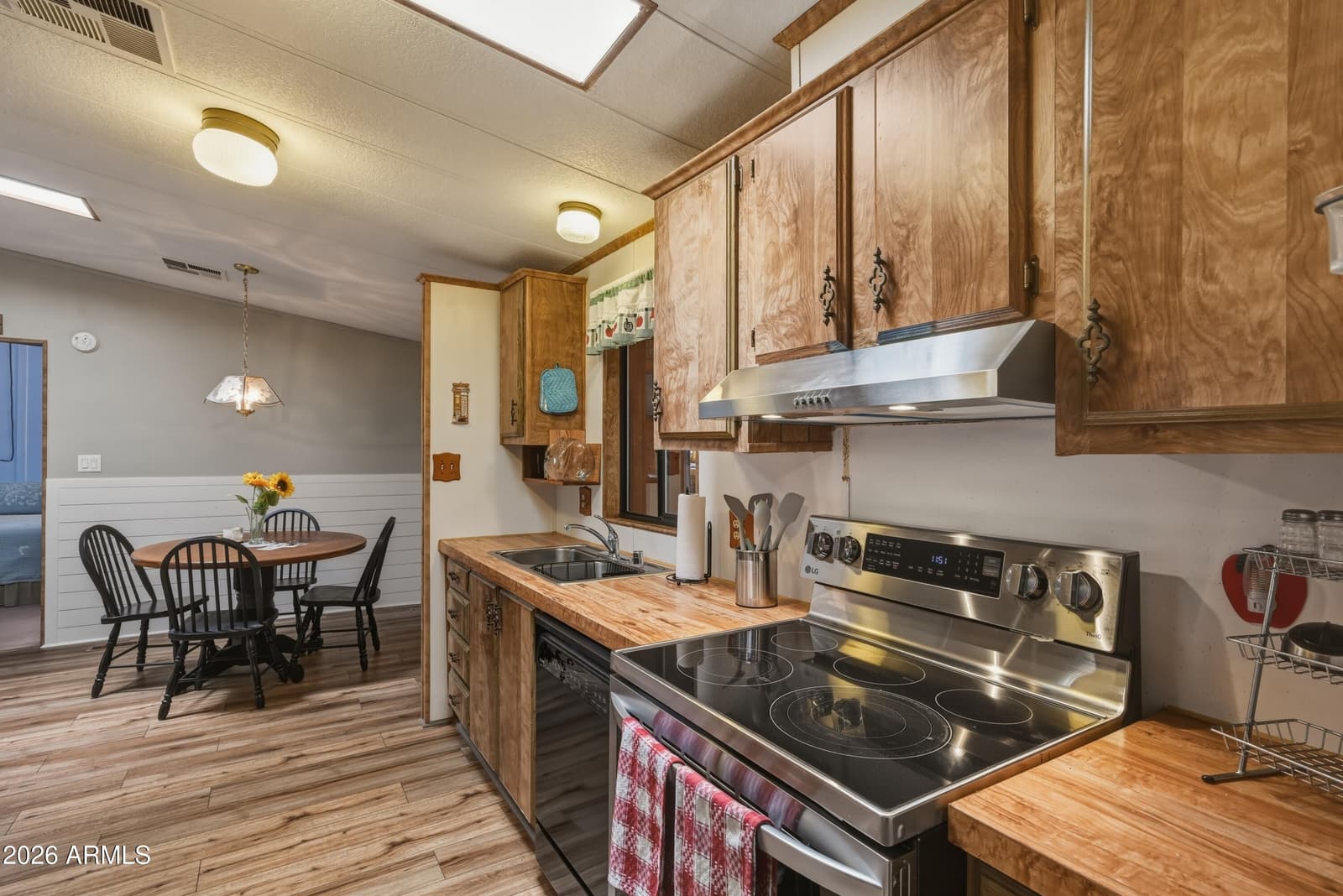 124 S BIRCHWOOD Circle, Payson, AZ 85541 — photo 14 of 42