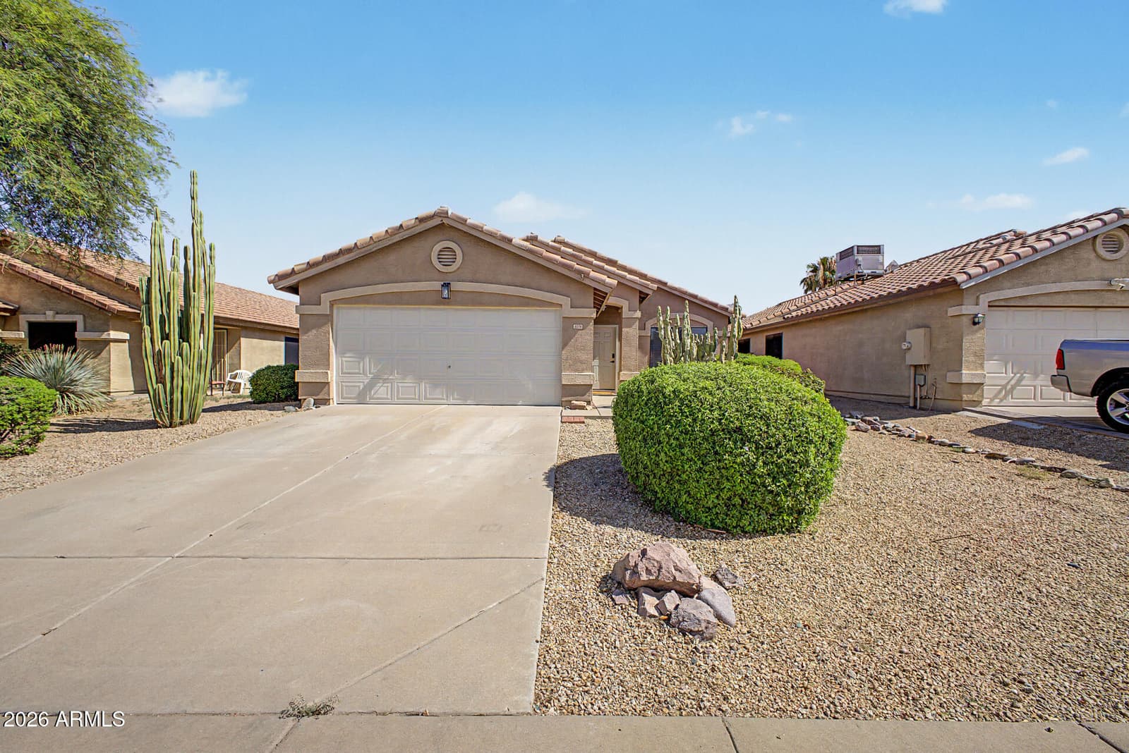 1078 E PIMA Avenue, Apache Junction, AZ 85119 — photo 1 of 39