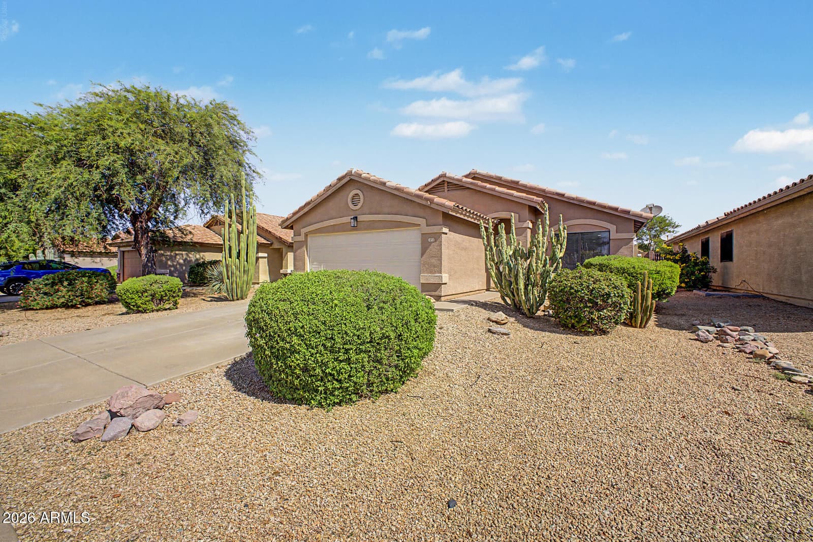 1078 E PIMA Avenue, Apache Junction, AZ 85119 — photo 3 of 39
