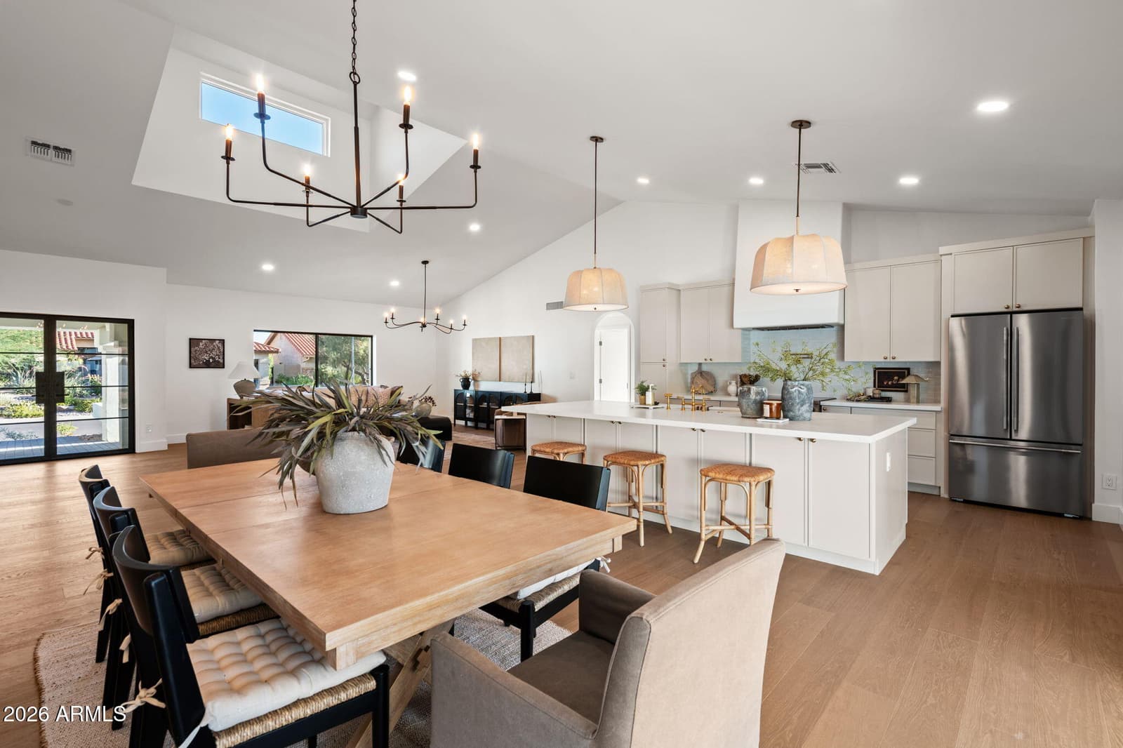 10572 E BELLA VISTA Drive, Scottsdale, AZ 85258 — photo 13 of 52