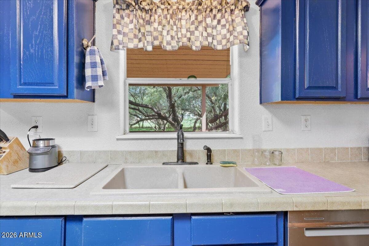 2064 W CALLE SALIDA, Camp Verde, AZ 86322 — photo 11 of 88