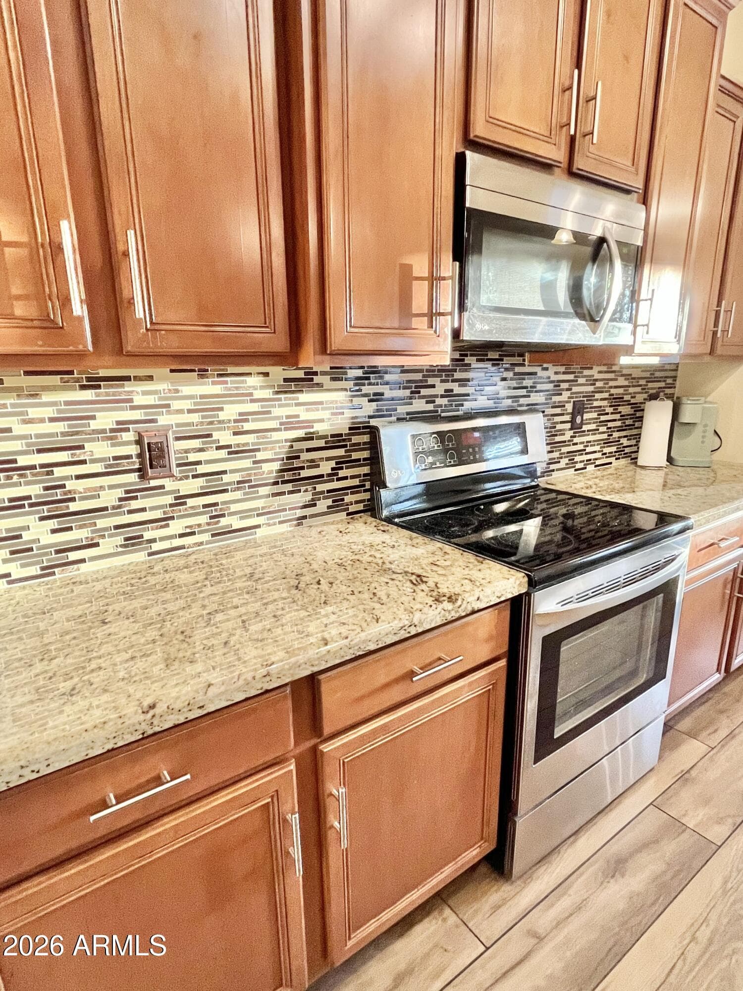6914 S 22nd Lane, Phoenix, AZ 85041 — photo 9 of 33