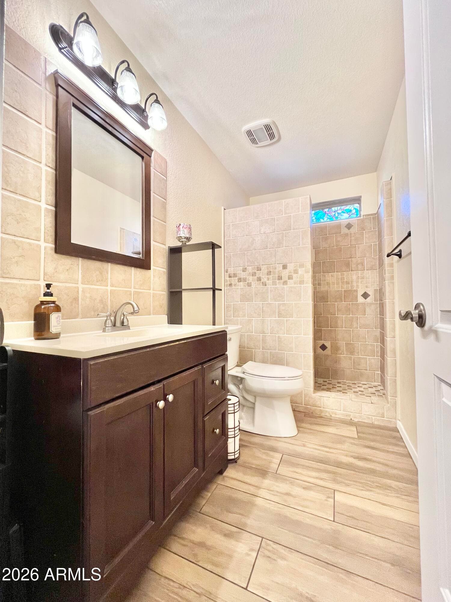 6914 S 22nd Lane, Phoenix, AZ 85041 — photo 18 of 33