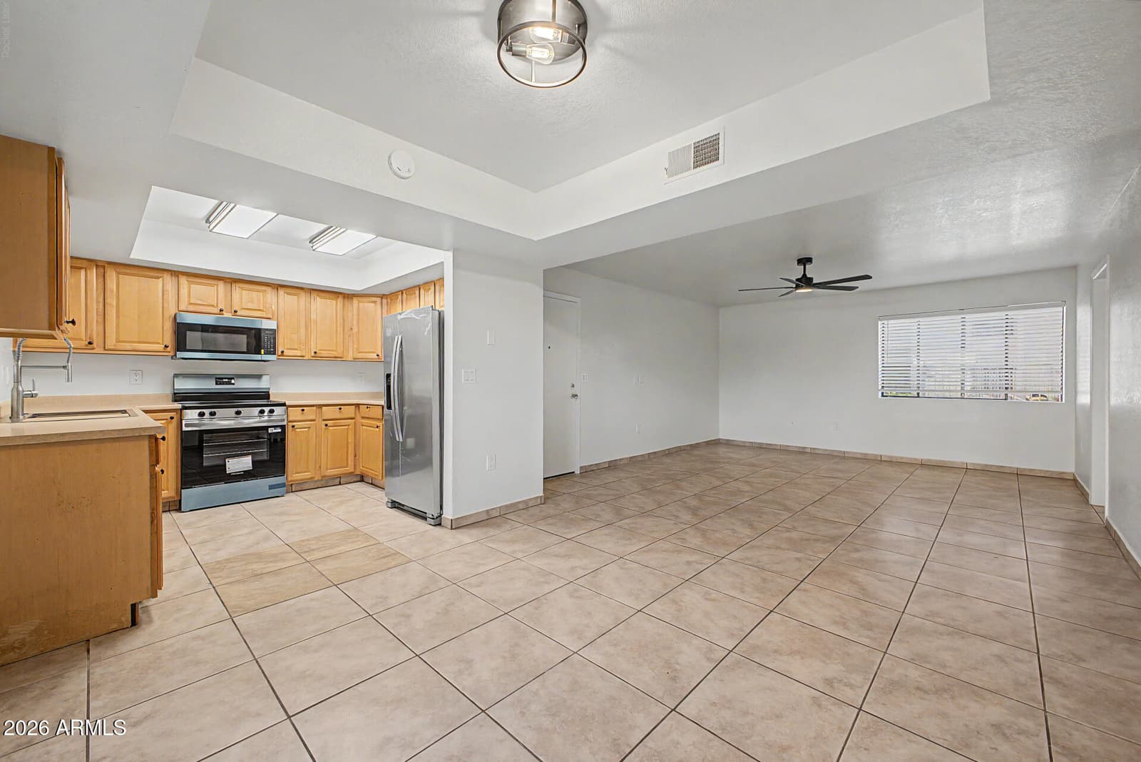 16624 E PALISADES Boulevard 102, Fountain Hills, AZ 85268 — photo 1 of 16
