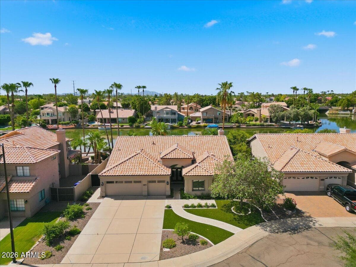 1819 E MONARCH BAY Drive, Gilbert, AZ 85234 — photo 1 of 67