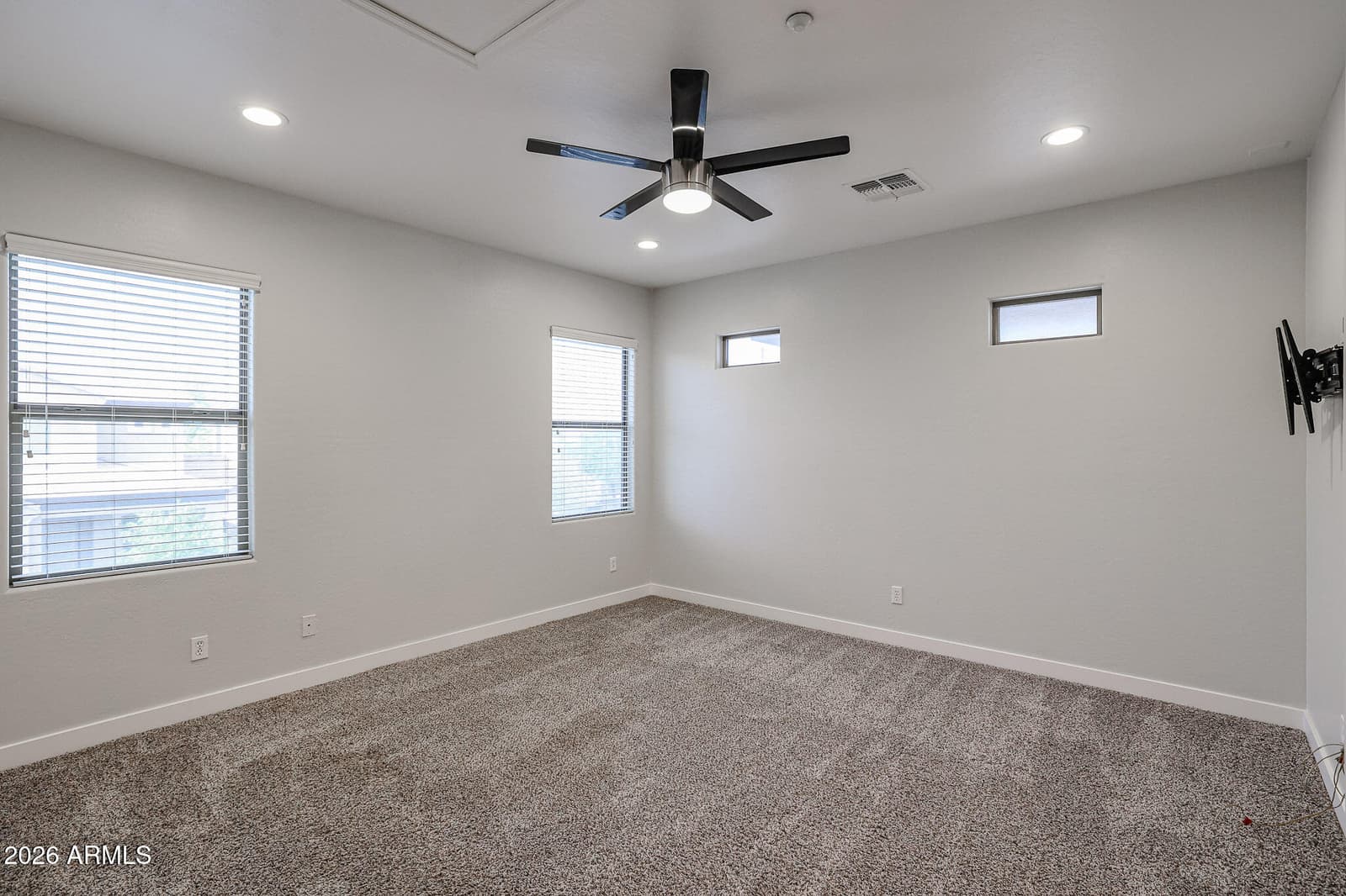 15881 N 74TH Avenue, Peoria, AZ 85382 — photo 13 of 26
