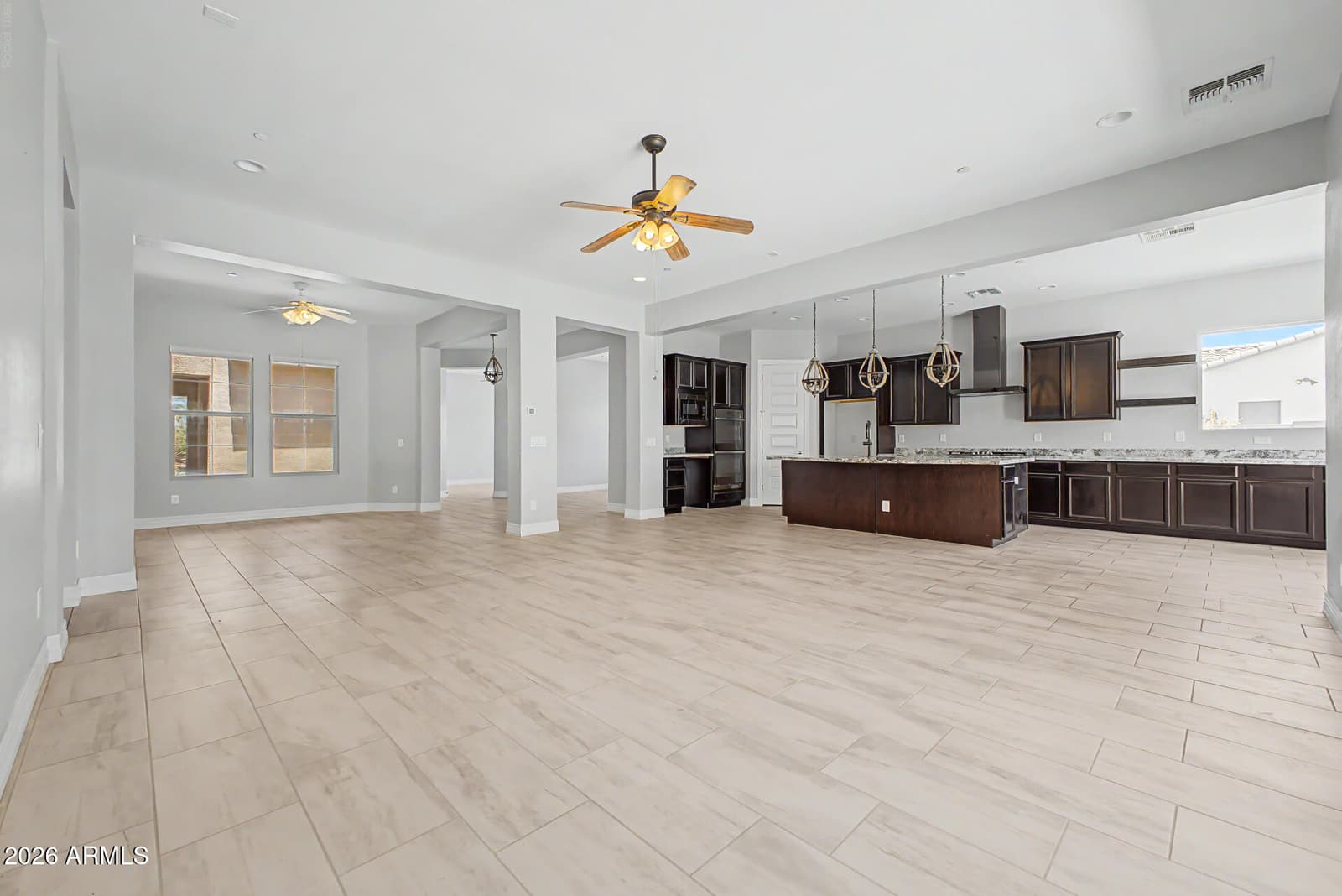 7563 W ELECTRA Lane, Peoria, AZ 85383 — photo 10 of 50