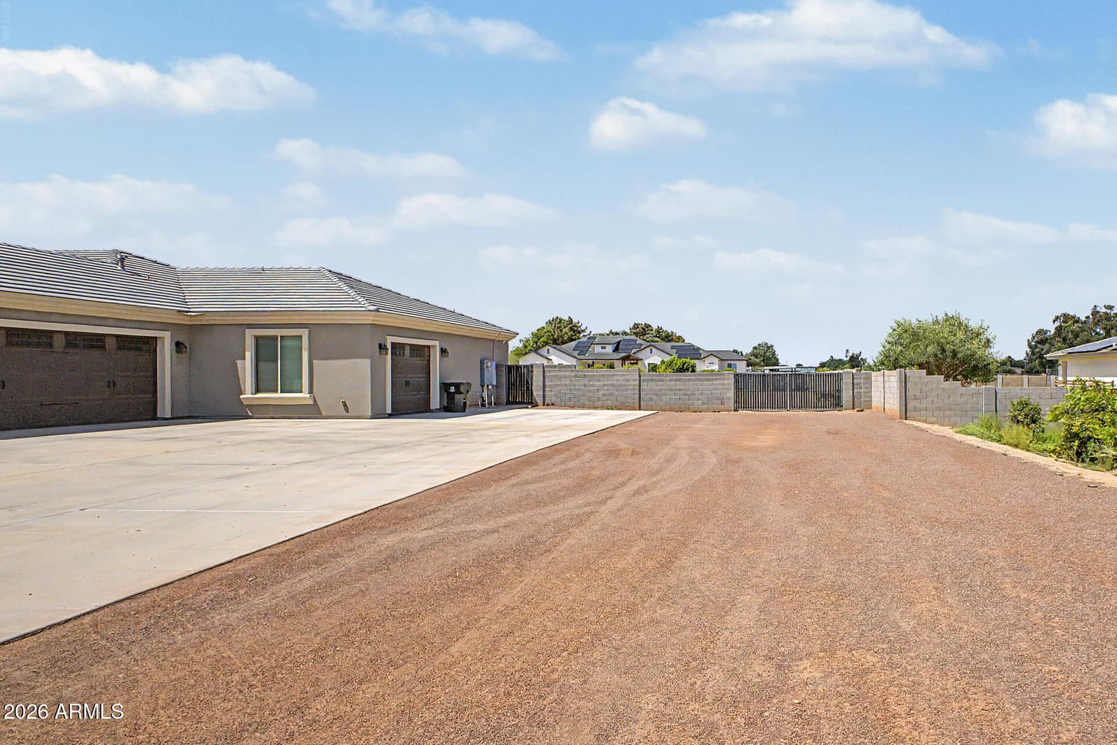 17424 W KEIM Drive, Waddell, AZ 85355 — photo 5 of 68