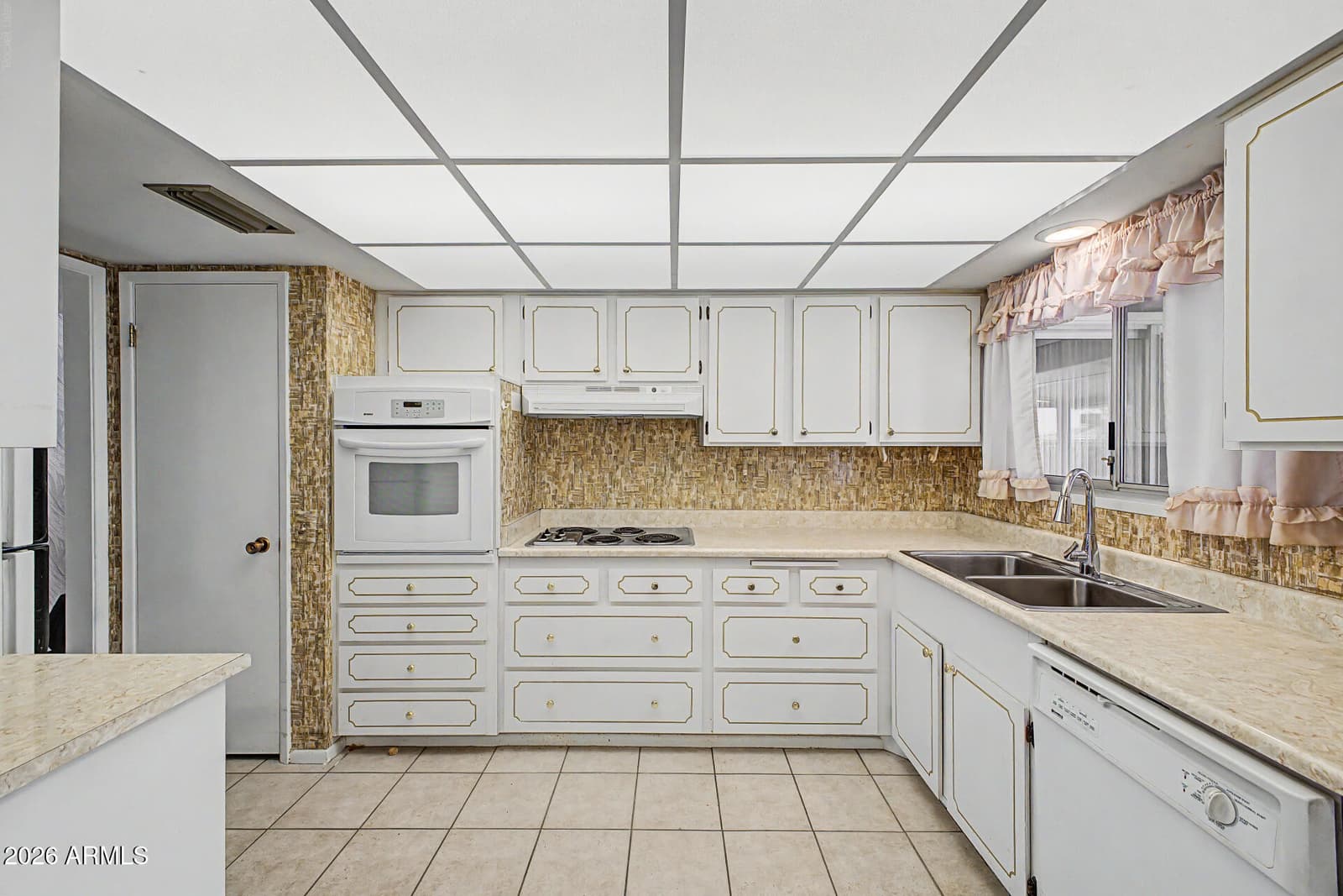 12443 W MARBLE Drive, Sun City West, AZ 85375 — photo 11 of 34