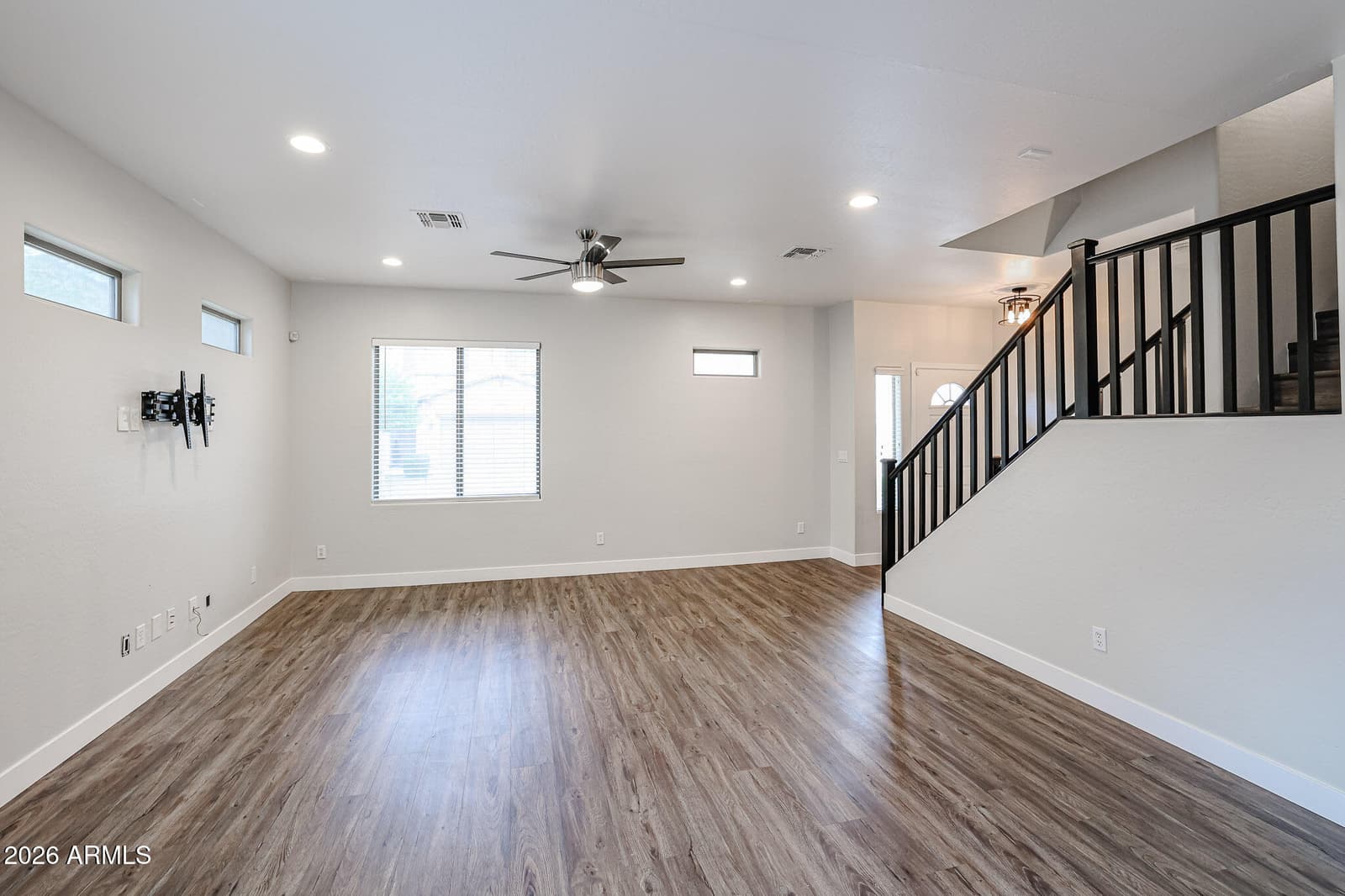 15881 N 74TH Avenue, Peoria, AZ 85382 — photo 5 of 26