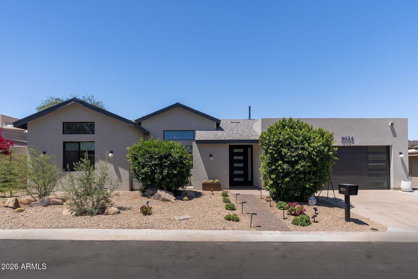 9024 N 28TH Street, Phoenix, AZ 85028 — photo 1 of 62