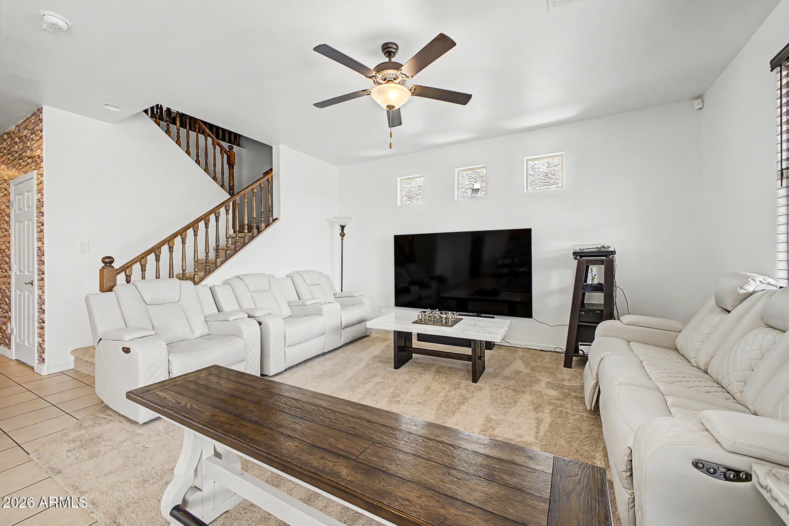 3811 S 57TH Drive, Phoenix, AZ 85043 — photo 8 of 36