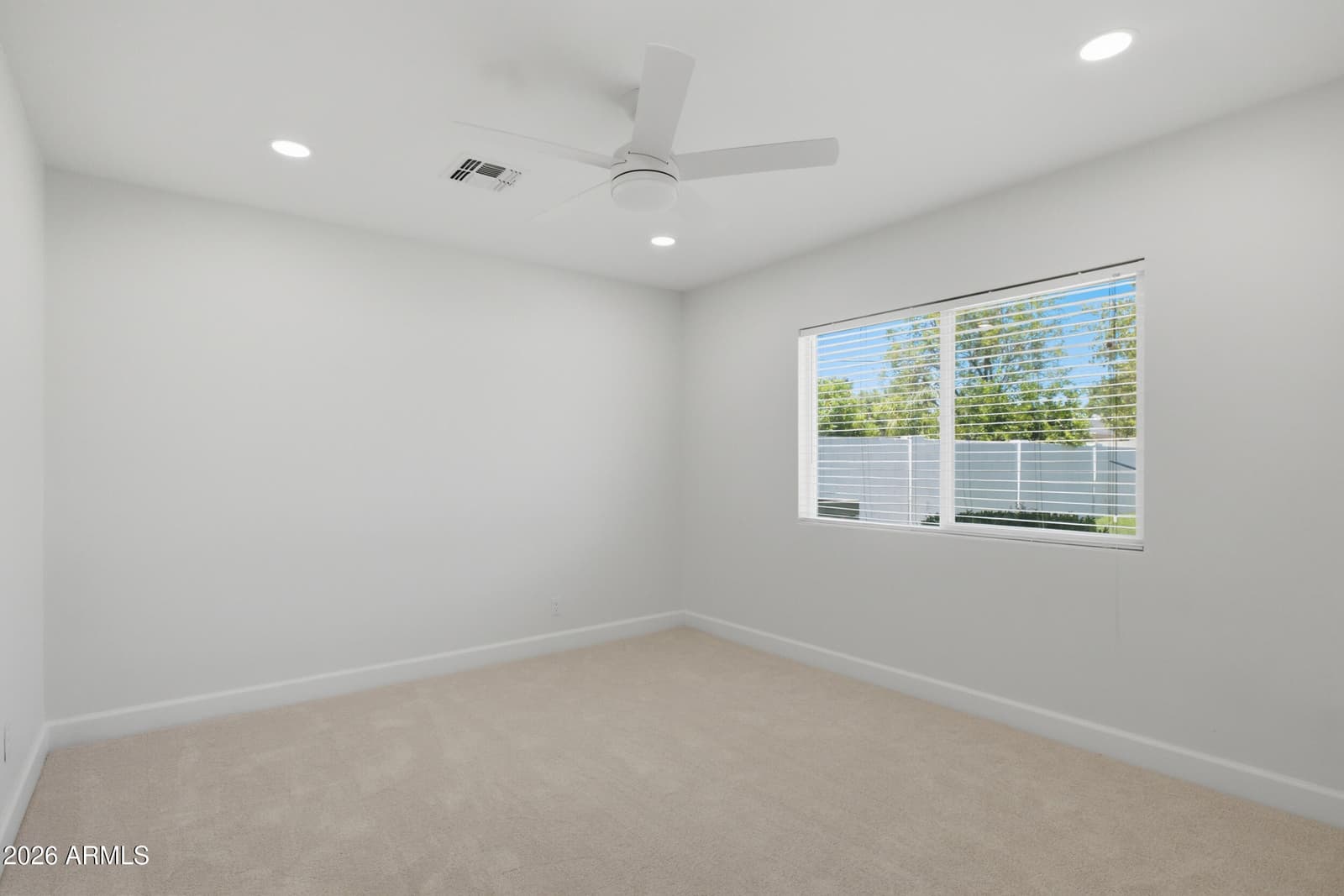 5140 E OSBORN Road, Phoenix, AZ 85018 — photo 21 of 37