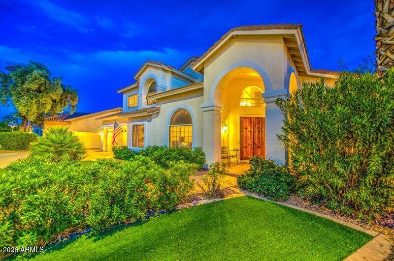 2201 E TAHITIAN Way, Gilbert, AZ 85234 — photo 1 of 138