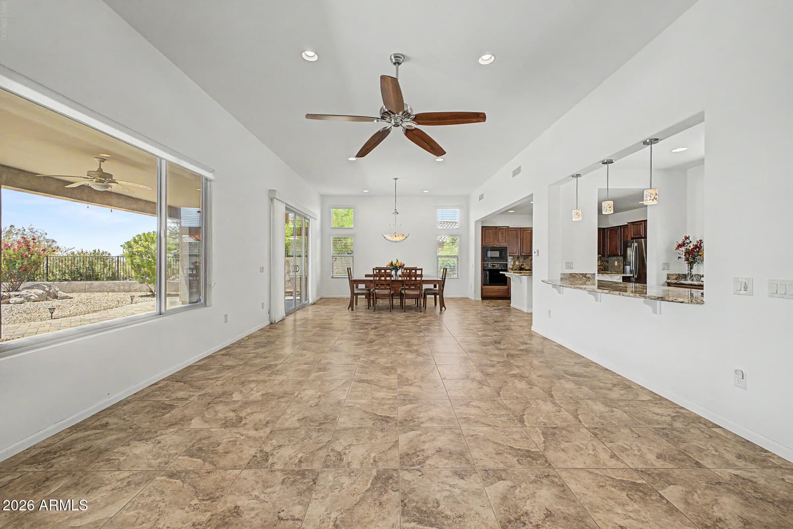 59927 E ARROYO GRANDE Drive, Oracle, AZ 85623 — photo 10 of 40