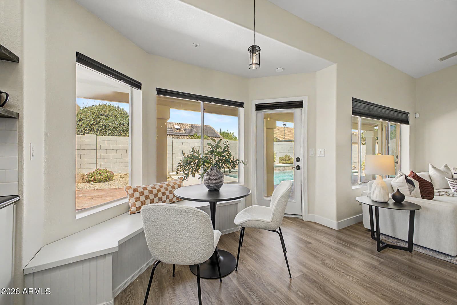 9032 E LARKSPUR Drive, Scottsdale, AZ 85260 — photo 12 of 39
