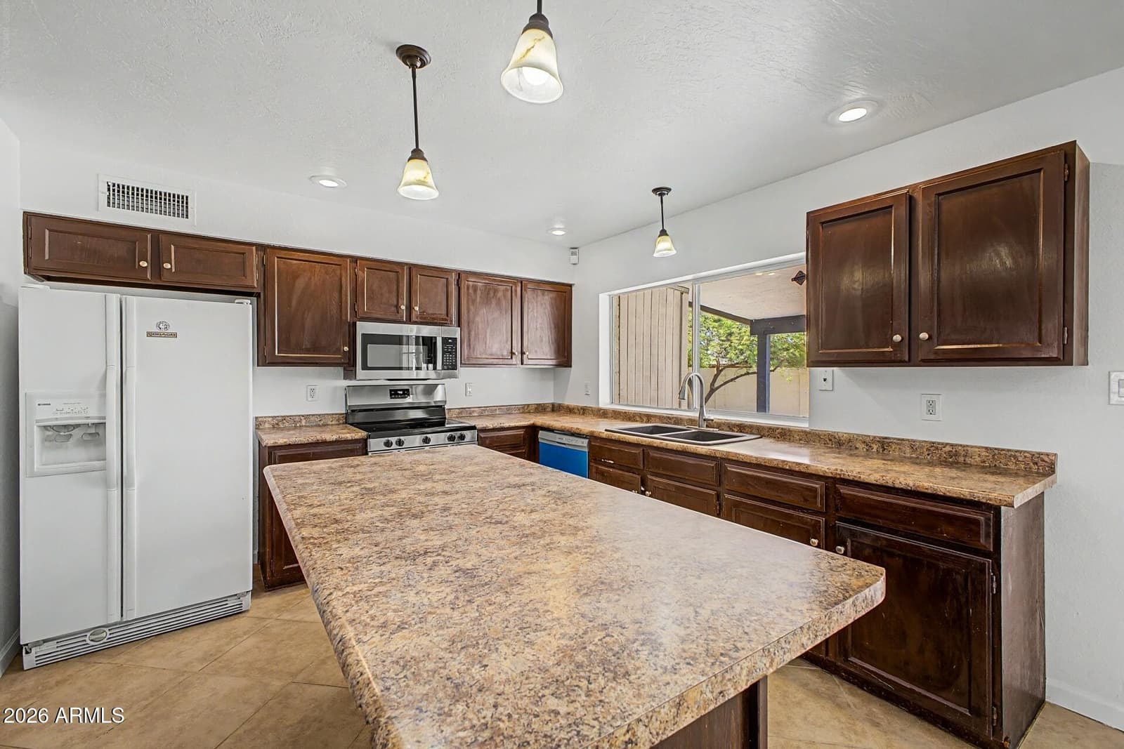 4523 E ALTA MESA Avenue, Phoenix, AZ 85044 — photo 9 of 27