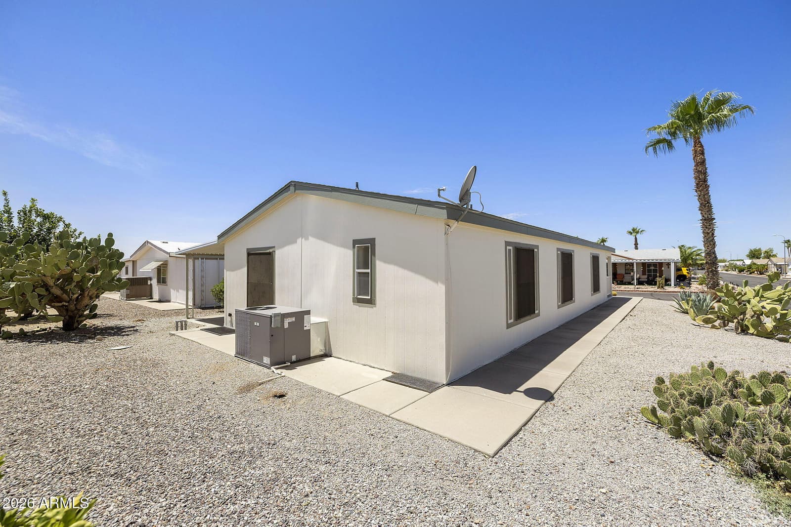 3700 S TOMAHAWK Road 51, Apache Junction, AZ 85119 — photo 16 of 54