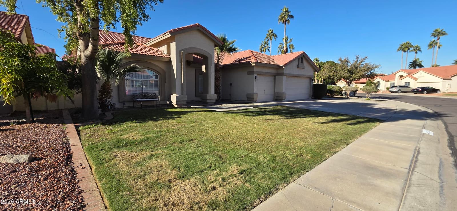 3124 N MEADOW Drive, Avondale, AZ 85392 — photo 2 of 33