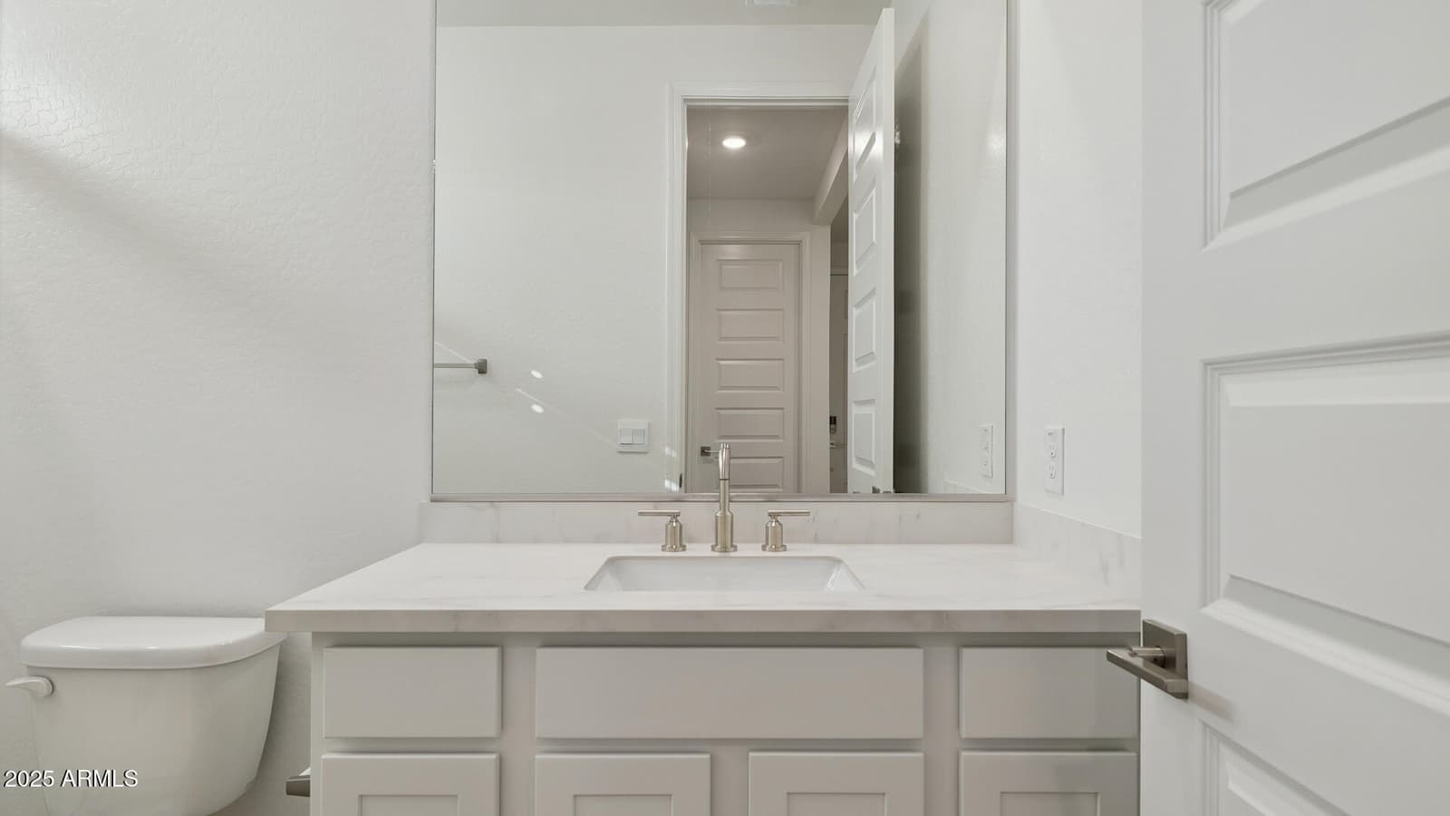 27452 N 69TH Lane, Peoria, AZ 85383 — photo 13 of 38
