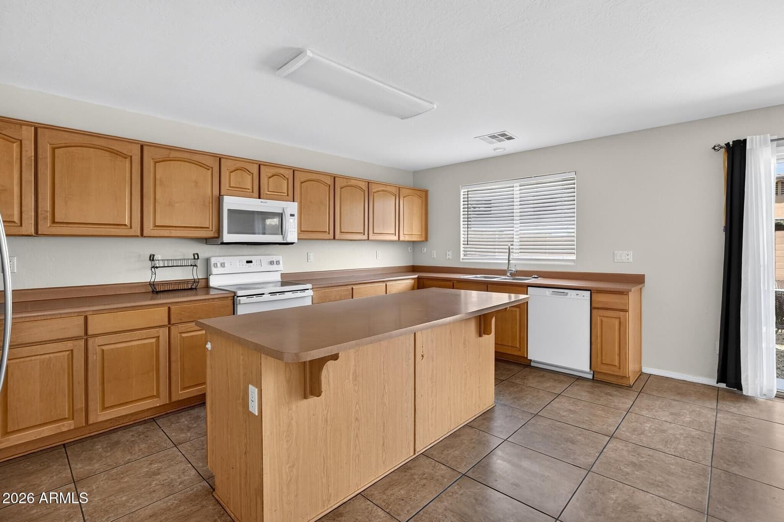 44430 W OSTER Drive, Maricopa, AZ 85138 — photo 5 of 40