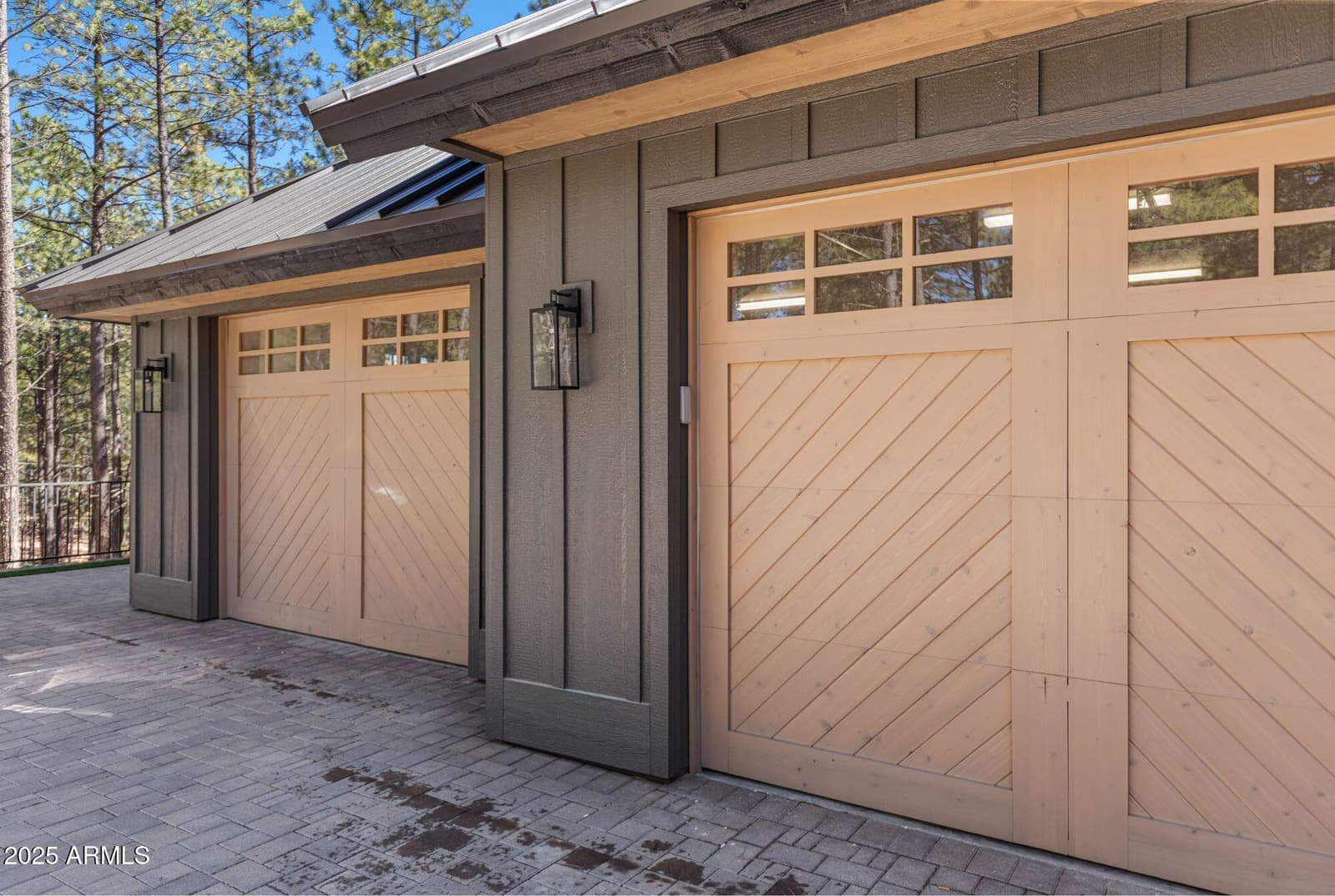 500 MULE SPRINGS Trail, Forest Lakes, AZ 85931 — photo 4 of 81