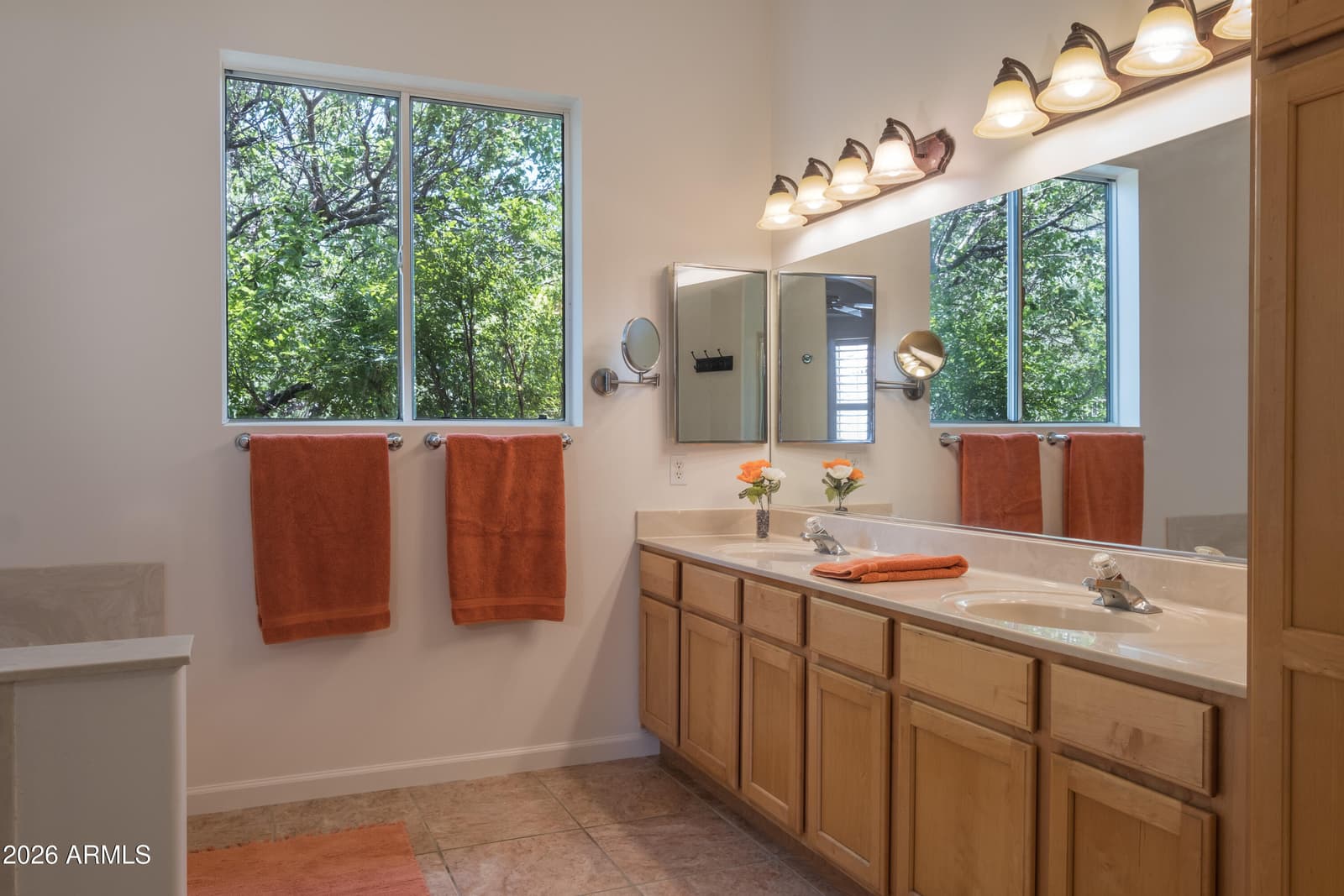 493 S VALLE ESCONDIDO, Cornville, AZ 86325 — photo 8 of 36