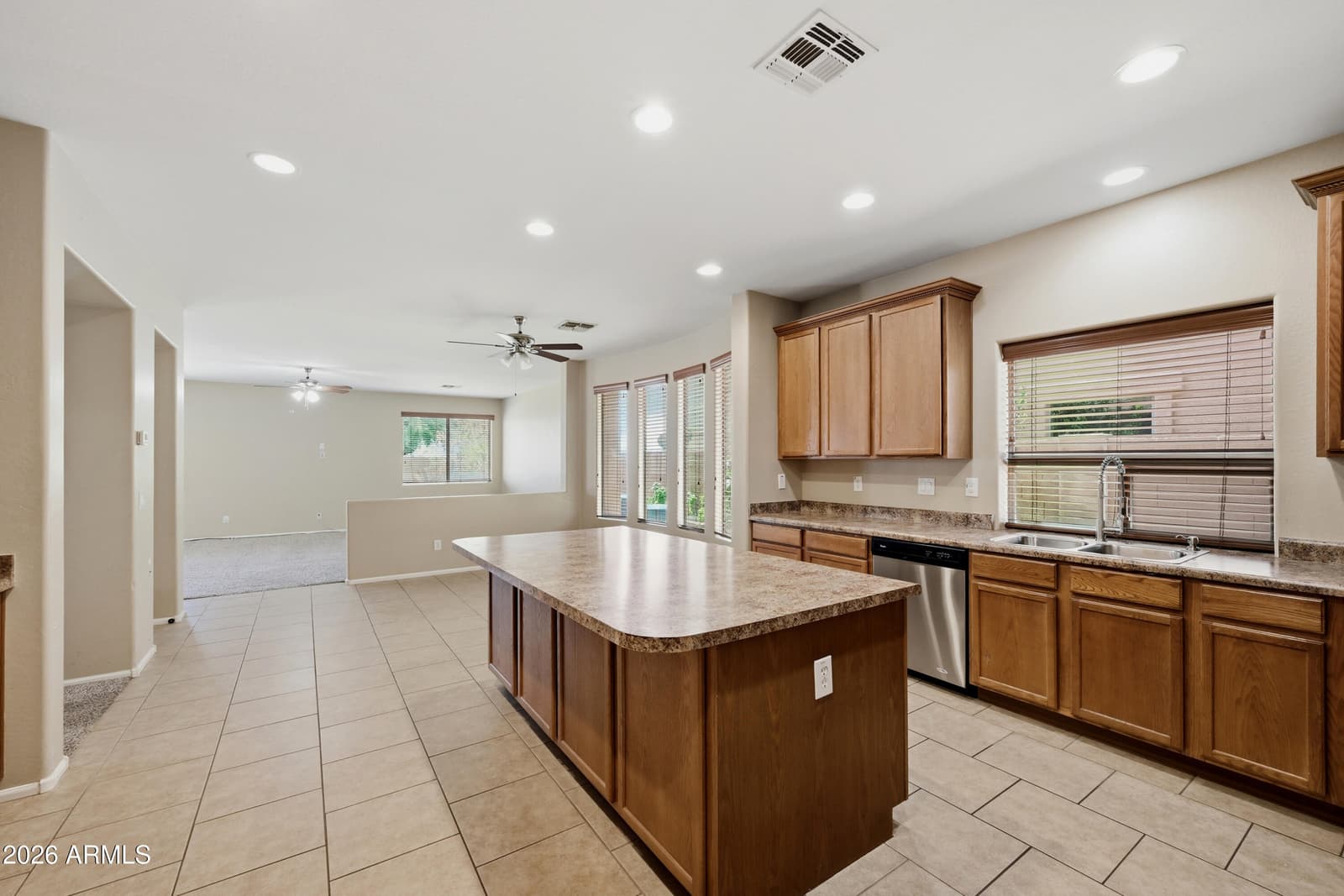 5797 E DIONYSUS Drive, Florence, AZ 85132 — photo 9 of 32