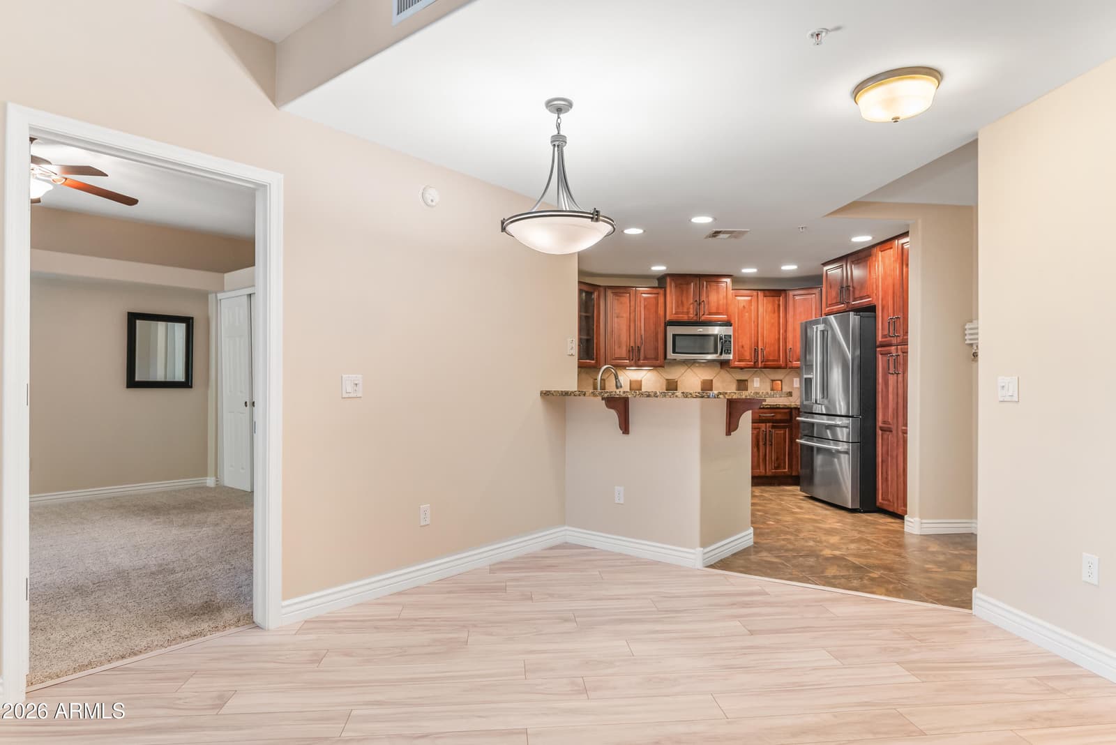 5350 E DEER VALLEY Drive 2400, Phoenix, AZ 85054 — photo 5 of 53