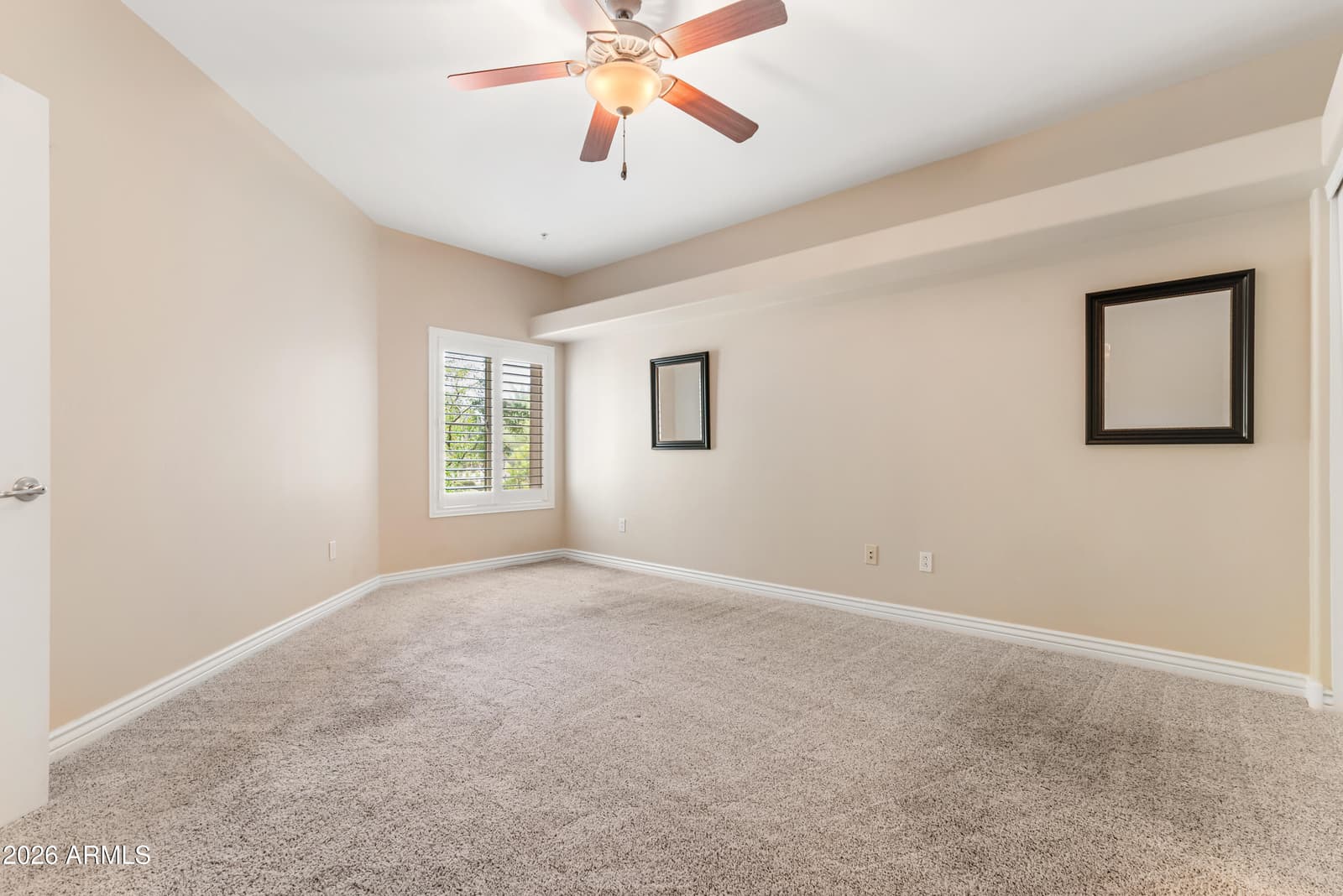 5350 E DEER VALLEY Drive 2400, Phoenix, AZ 85054 — photo 13 of 53