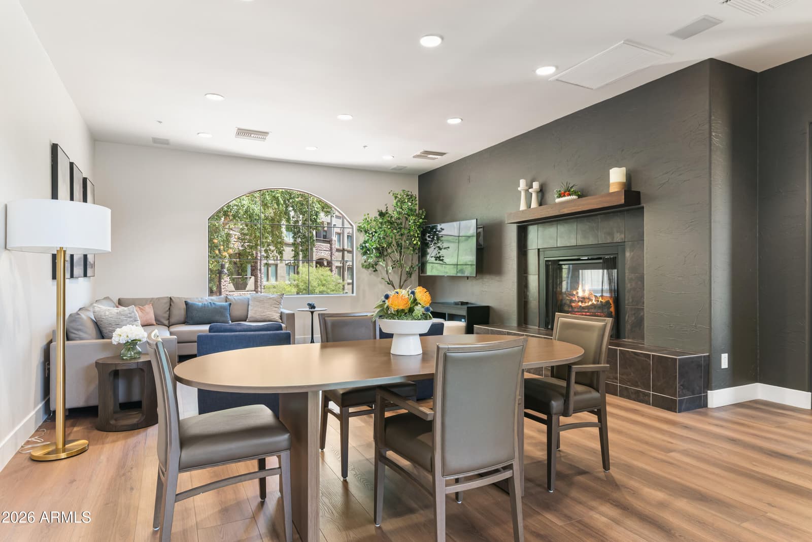 5350 E DEER VALLEY Drive 2400, Phoenix, AZ 85054 — photo 39 of 53