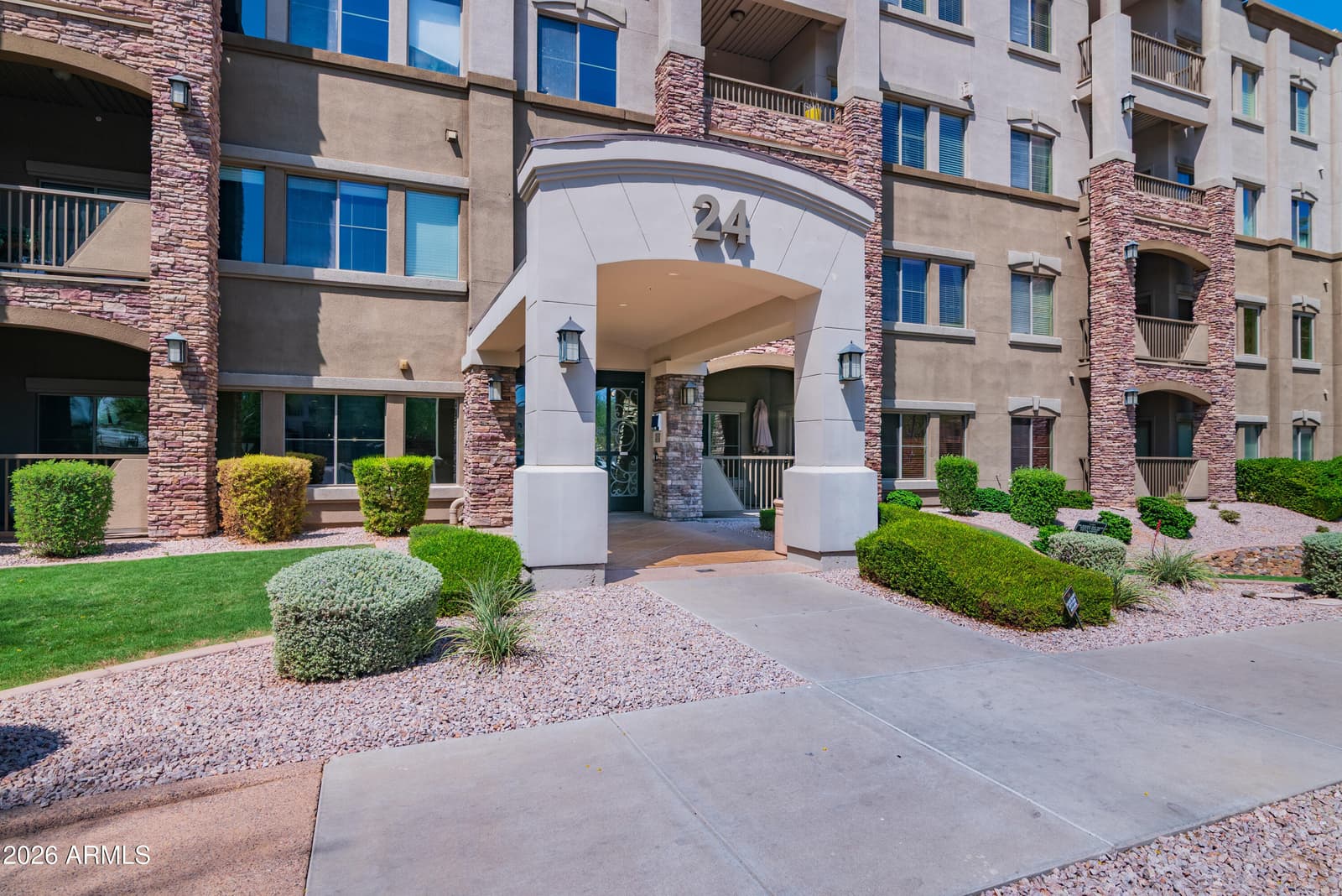 5350 E DEER VALLEY Drive 2400, Phoenix, AZ 85054 — photo 1 of 53