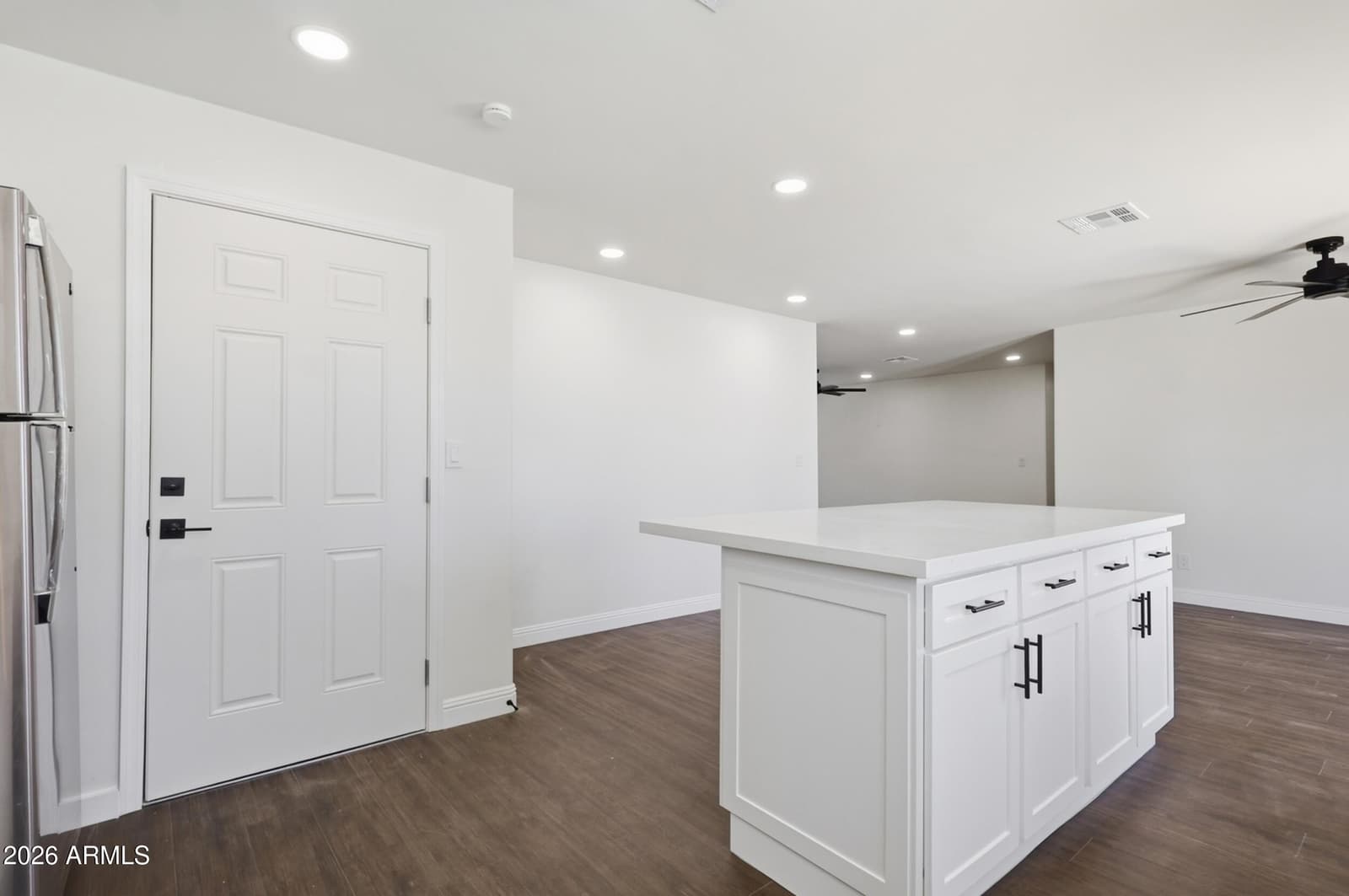 3518 E Angela Drive, Phoenix, AZ 85032 — photo 4 of 28