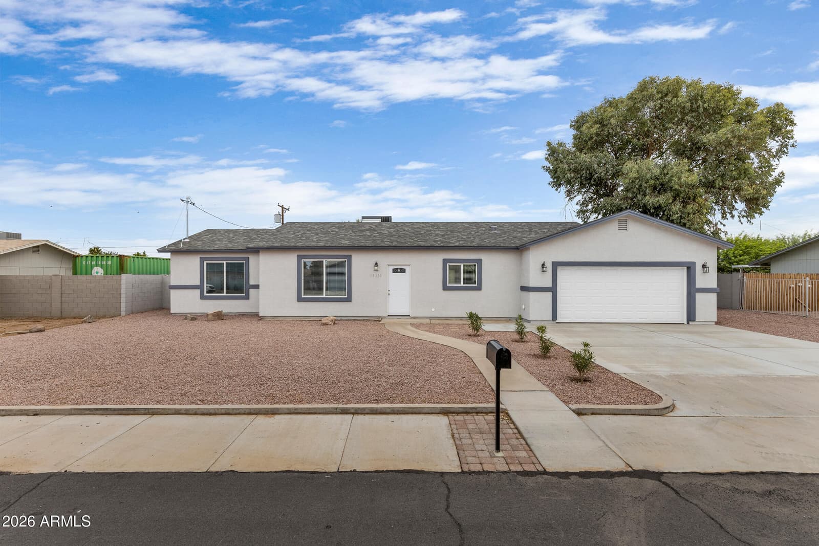 11510 E VINE Avenue, Mesa, AZ 85208 — photo 1 of 27
