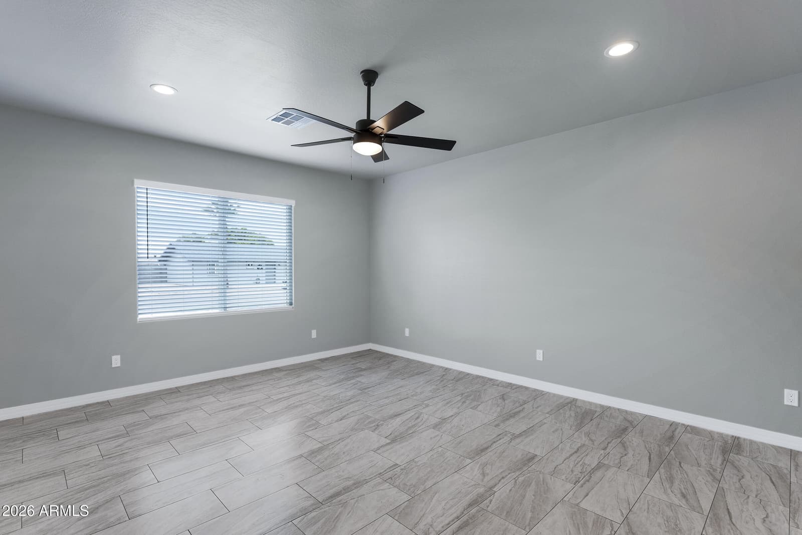 11510 E VINE Avenue, Mesa, AZ 85208 — photo 14 of 27