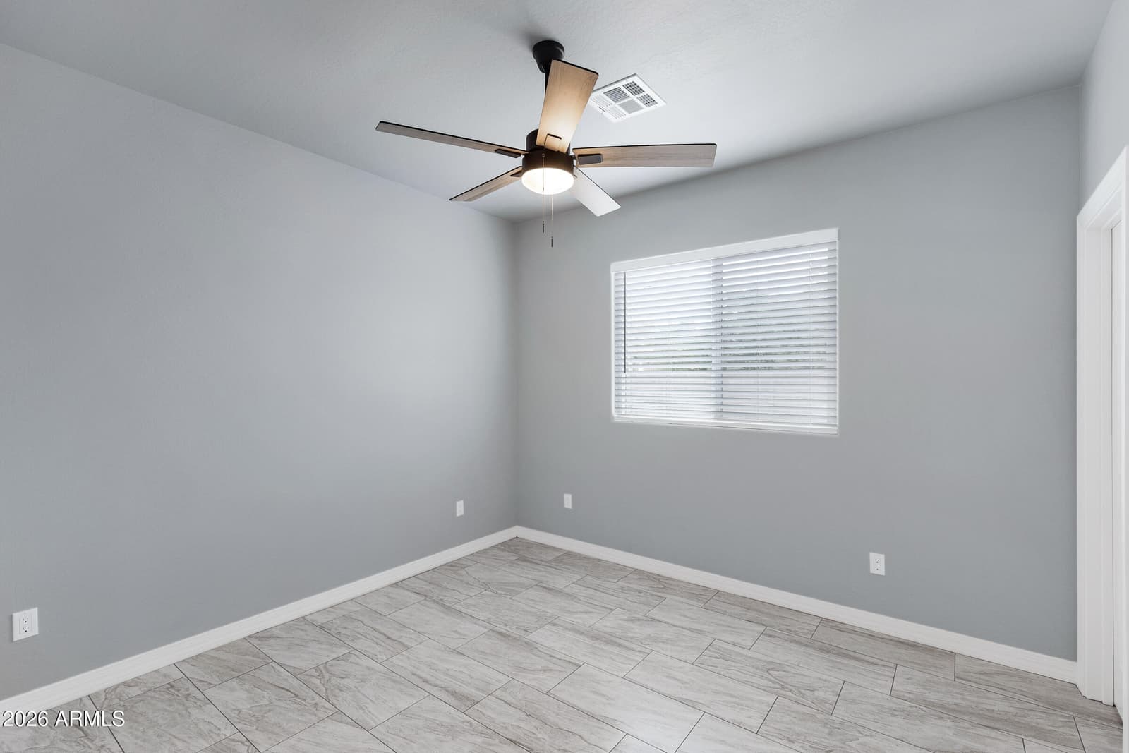 11510 E VINE Avenue, Mesa, AZ 85208 — photo 20 of 27